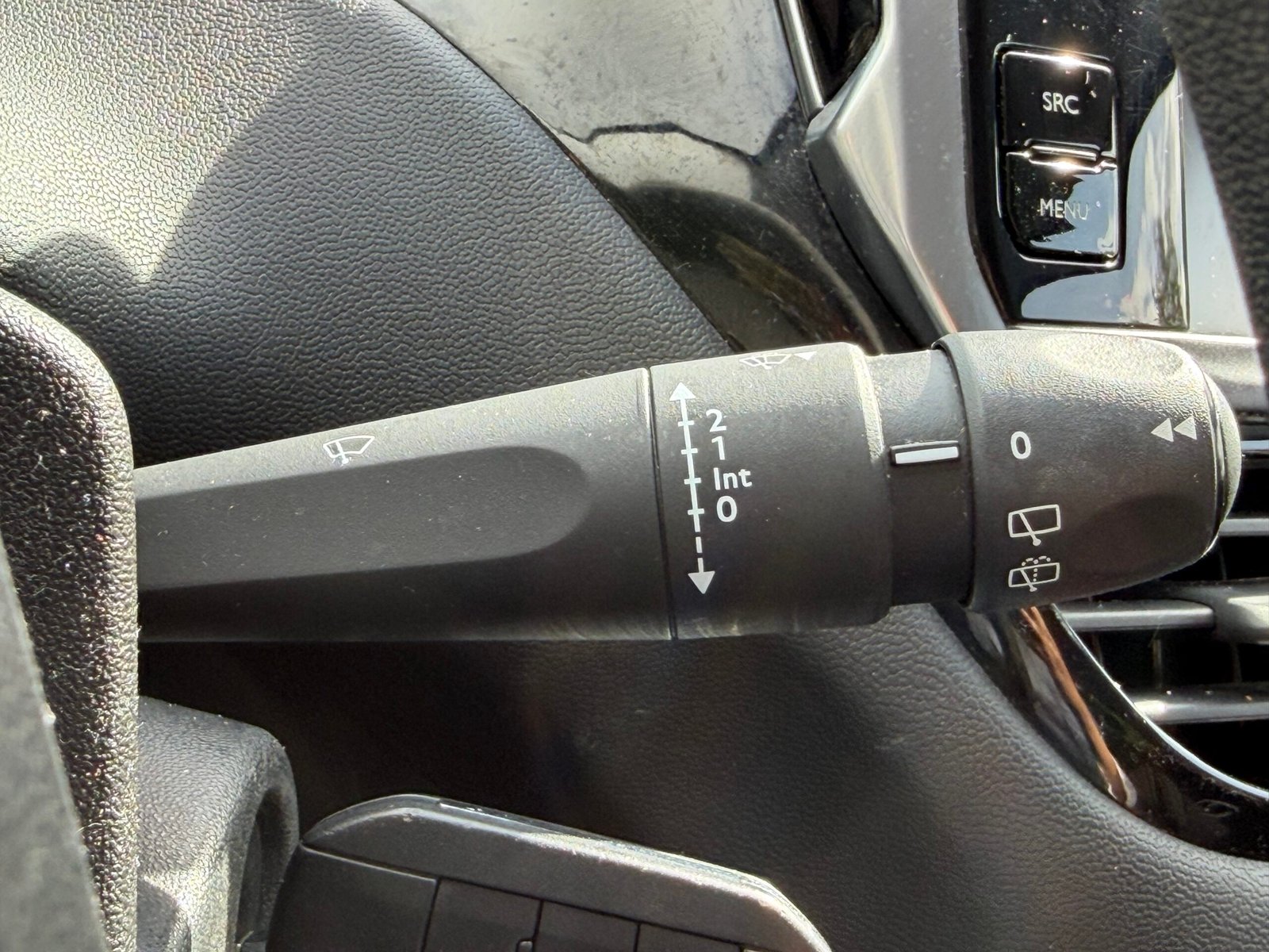 PEUGEOT 208 (2) 1.6 BLUEHDI 100 S&S BUSINESS 5P