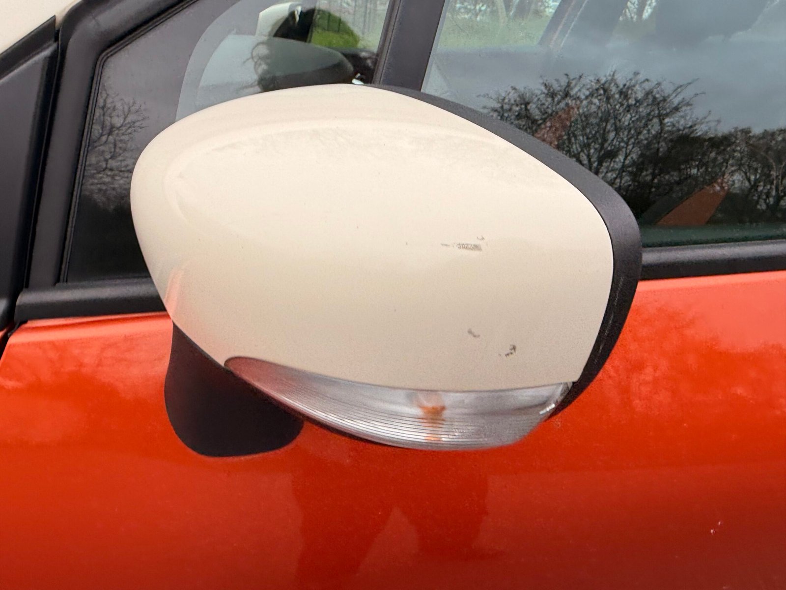 RENAULT Captur I 0.9 TCe eco2 90 cv édition Arizona