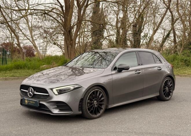 MERCEDES-BENZ Classe A 200 d 2.0 d 8G-DCT 150 cv Boîte auto / AMG Line Édition