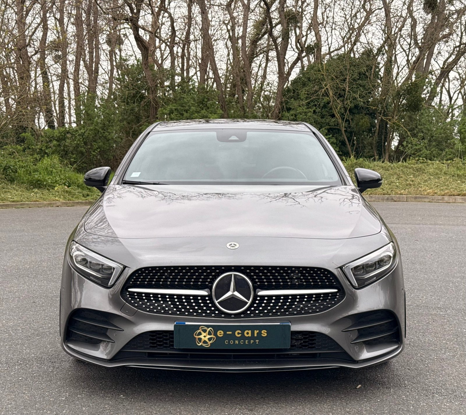 MERCEDES-BENZ Classe A 200 d 2.0 d 8G-DCT 150 cv Boîte auto / AMG Line Édition