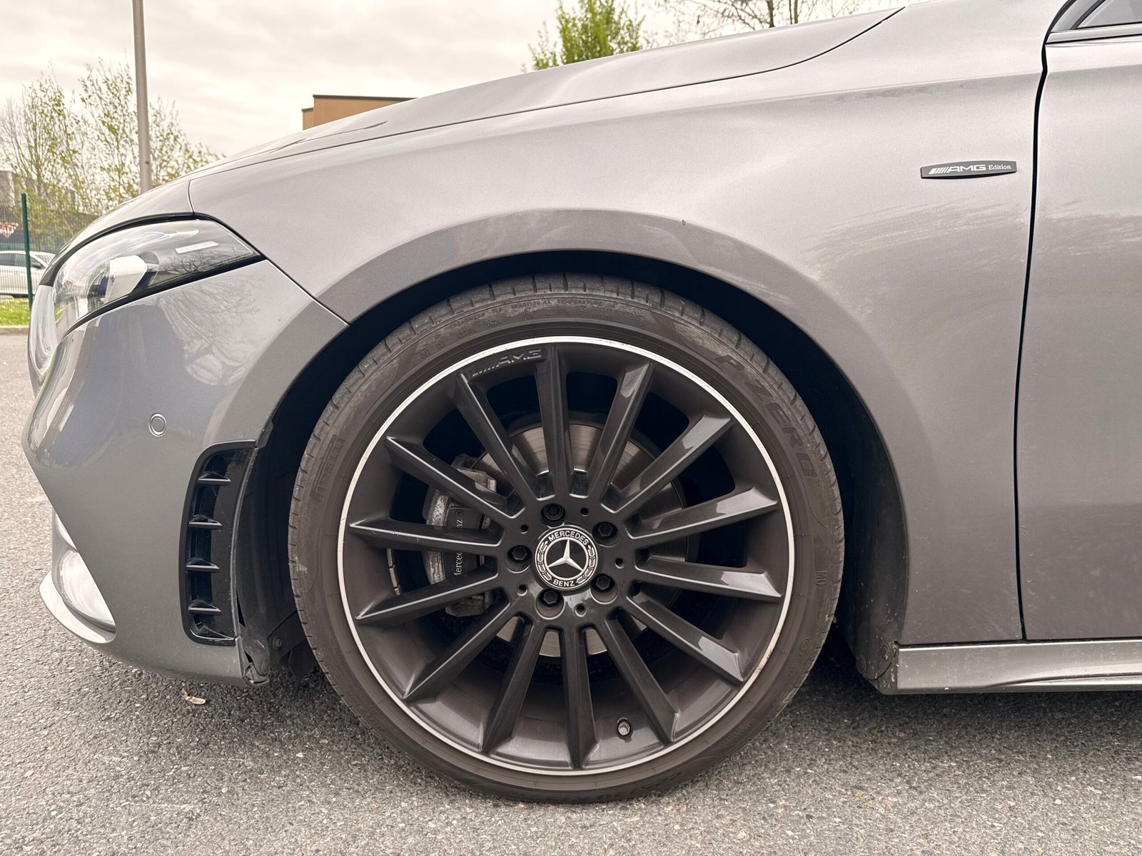 MERCEDES-BENZ Classe A 200 d 2.0 d 8G-DCT 150 cv Boîte auto / AMG Line Édition