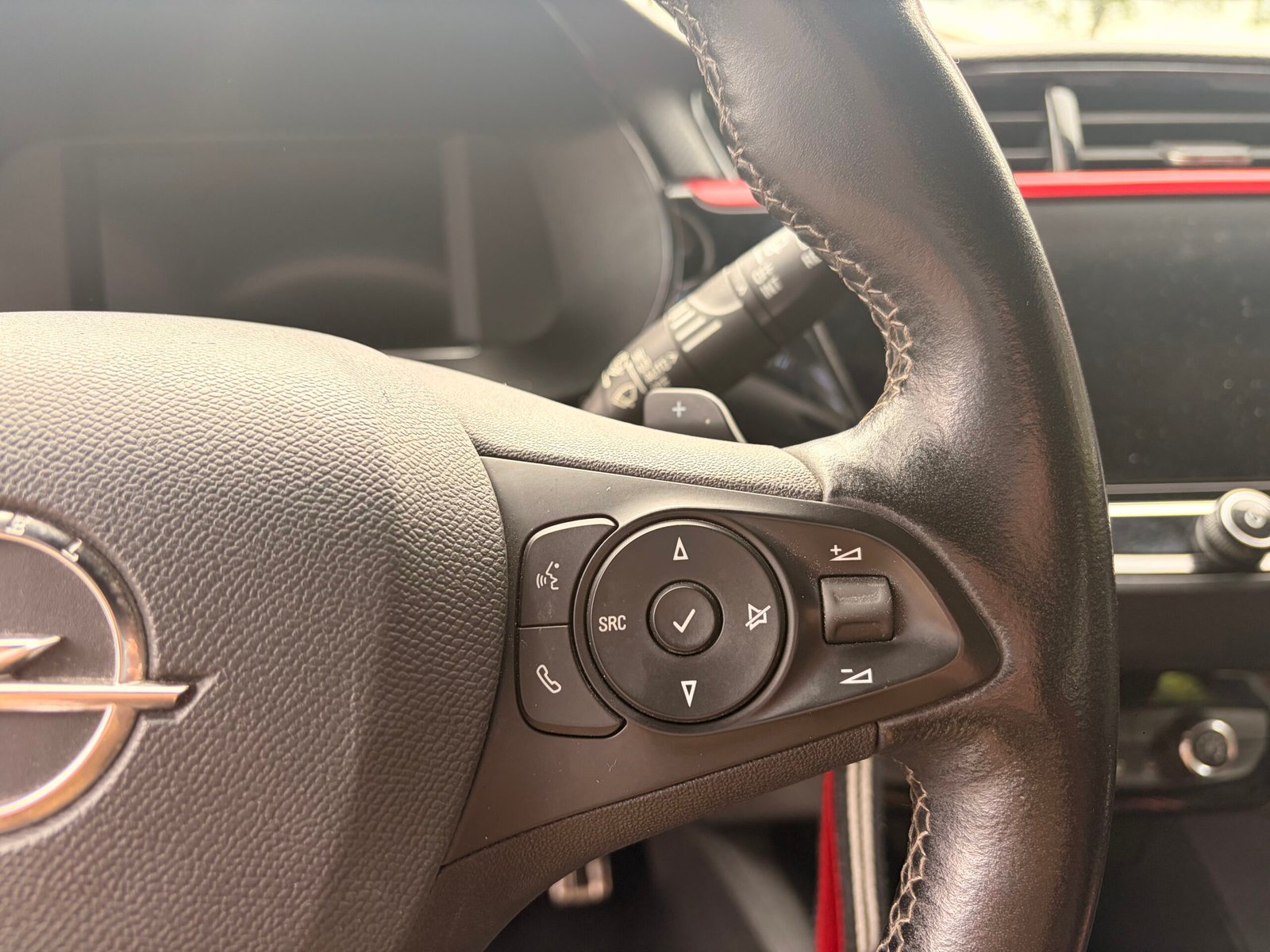 OPEL Corsa 5 Portes 1.2 i 12V Turbo S&S 100 cv Boîte auto GS Line