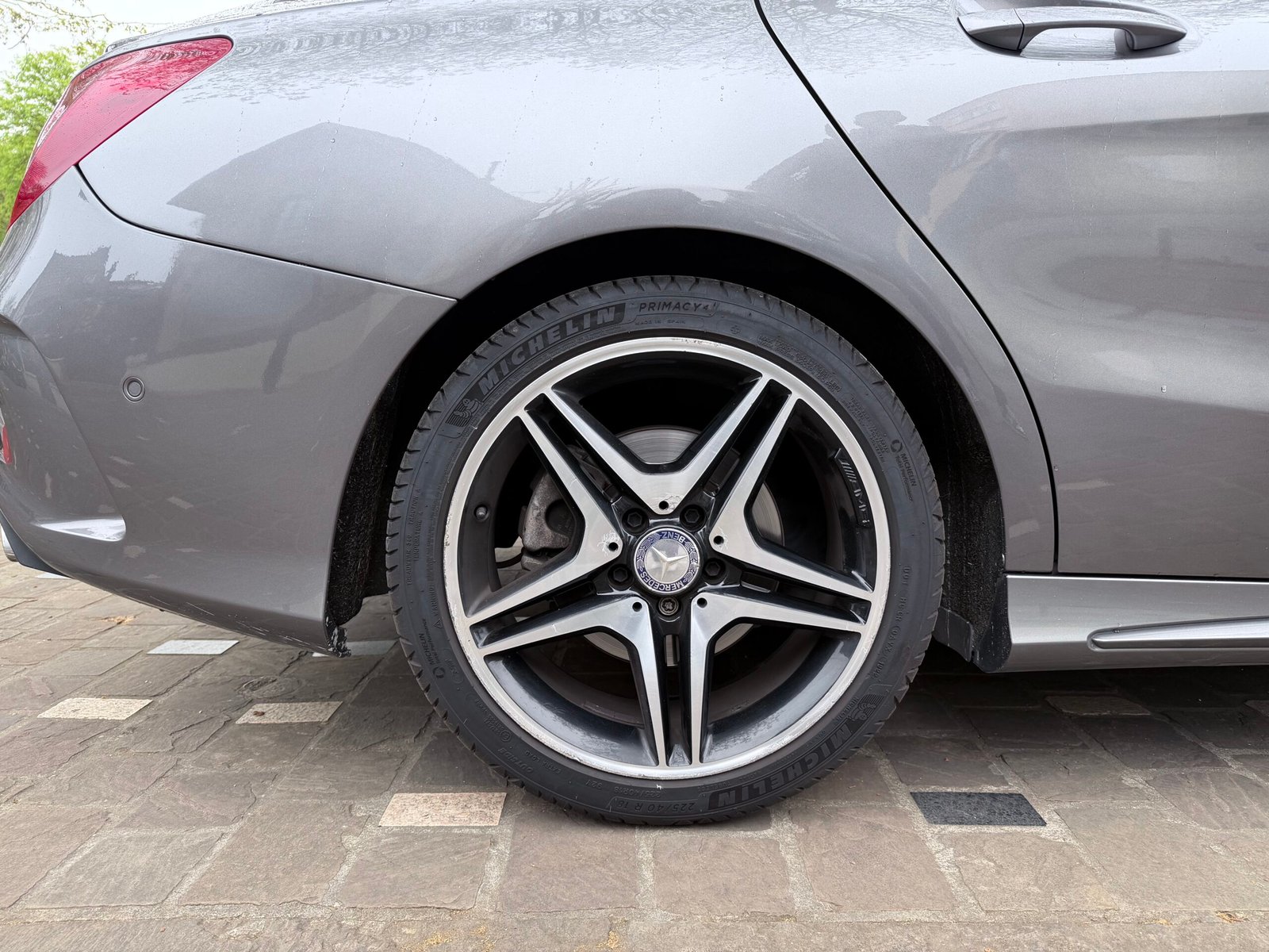 Mercedes-Benz CLA220d Amg Line 7G-DCT