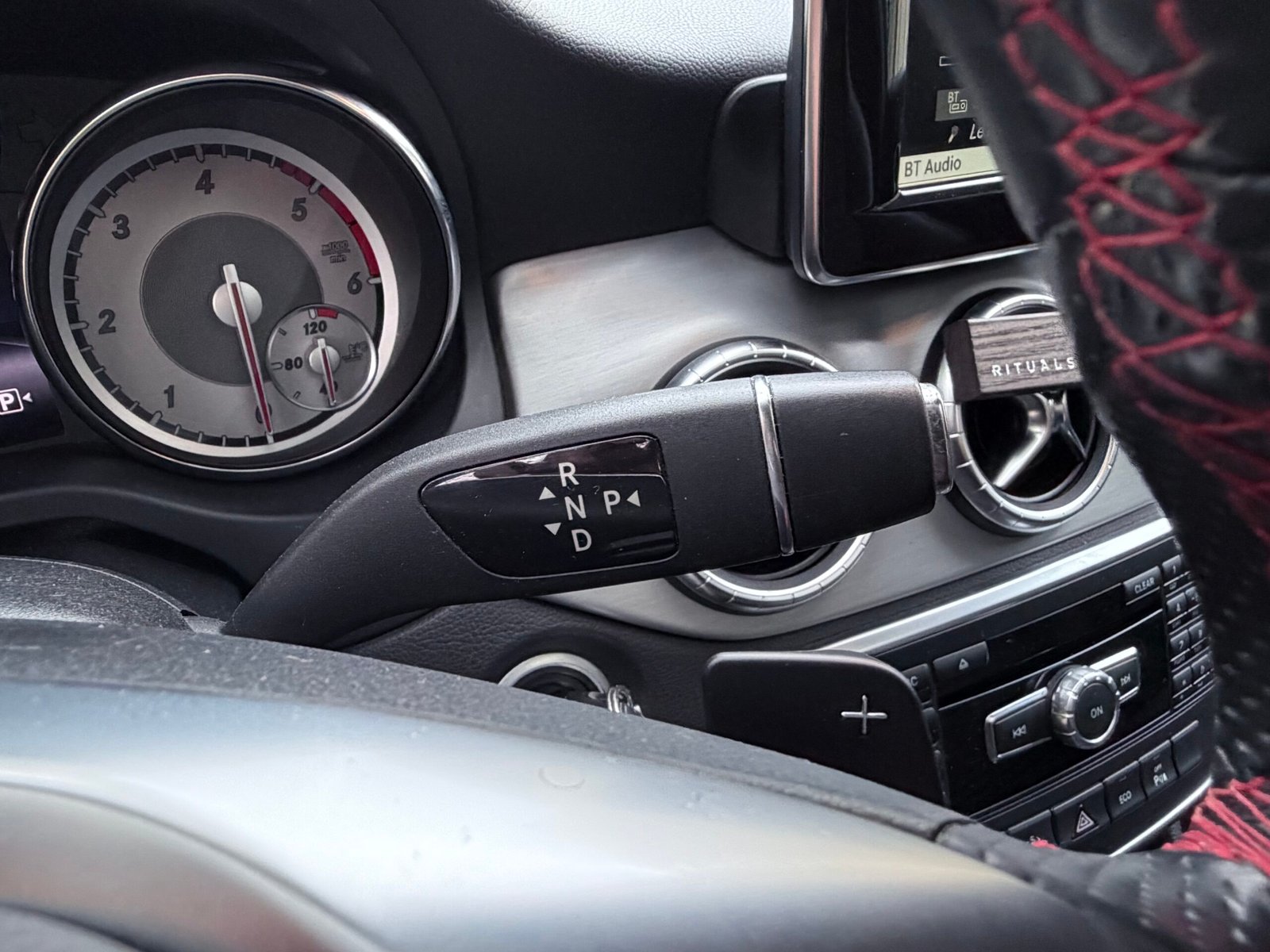 Mercedes-Benz CLA220d Amg Line 7G-DCT