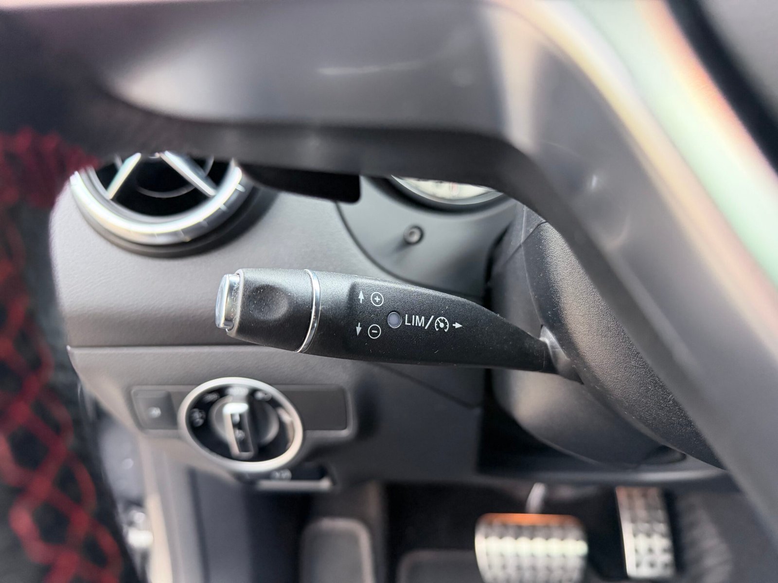 Mercedes-Benz CLA220d Amg Line 7G-DCT