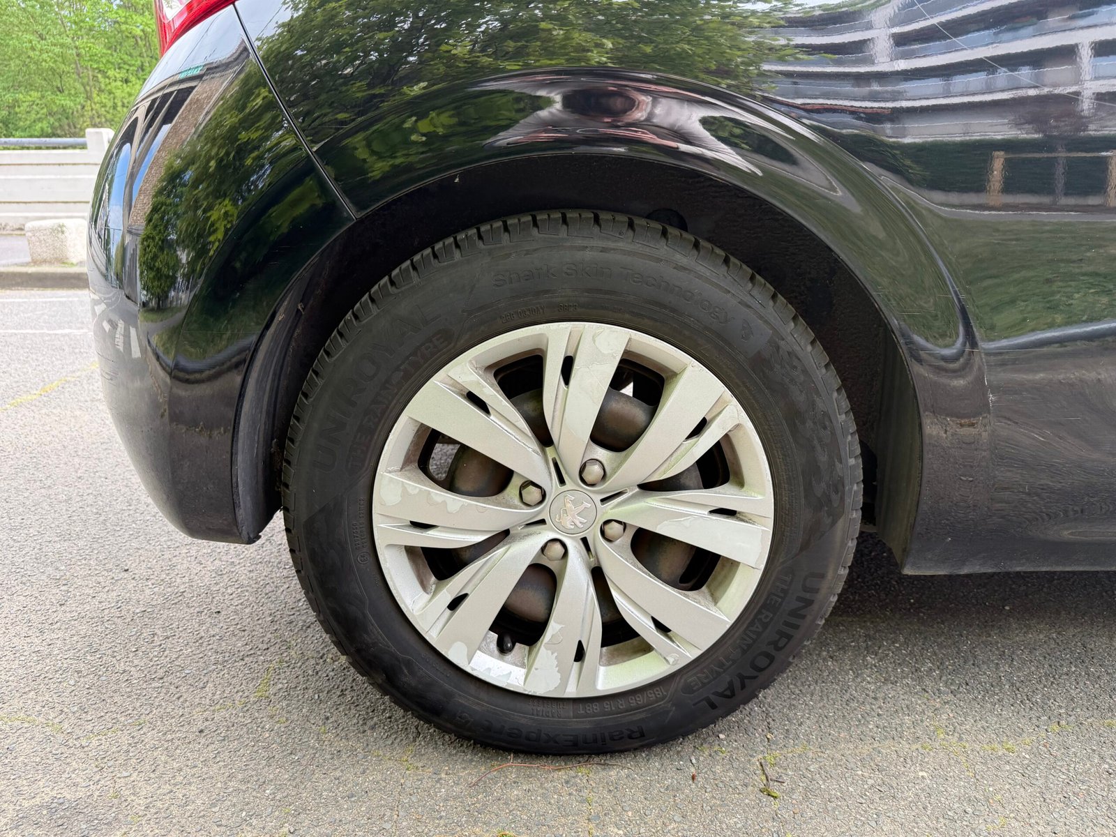 Peugeot 208 1.0 68ch active flexfuel