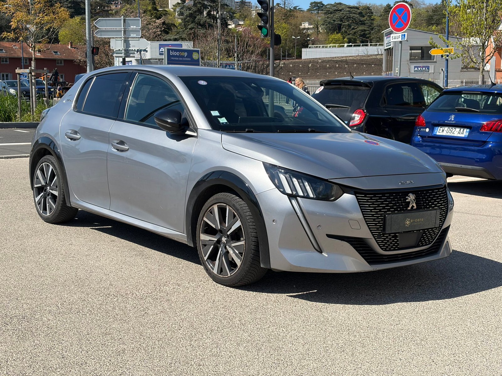 Peugeot 308 GT LINE automatique 1,2 puretech 130ch