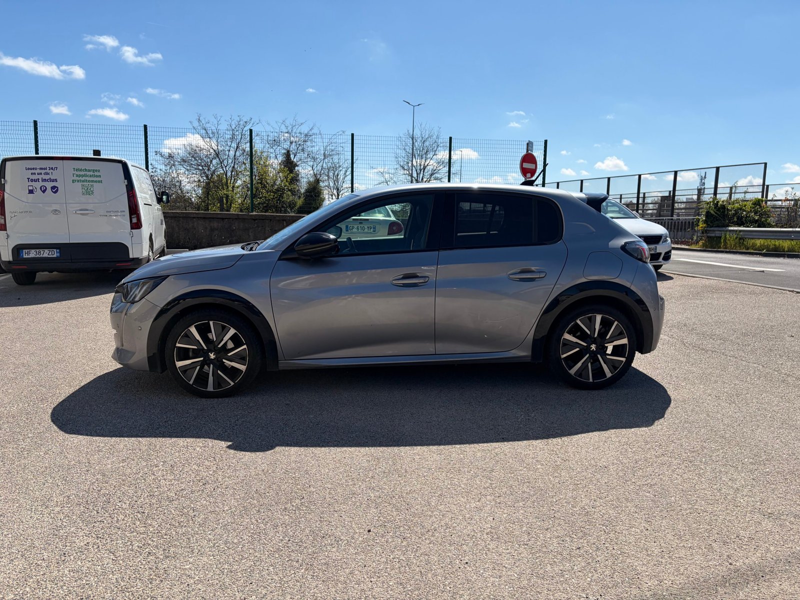 Peugeot 308 GT LINE automatique 1,2 puretech 130ch