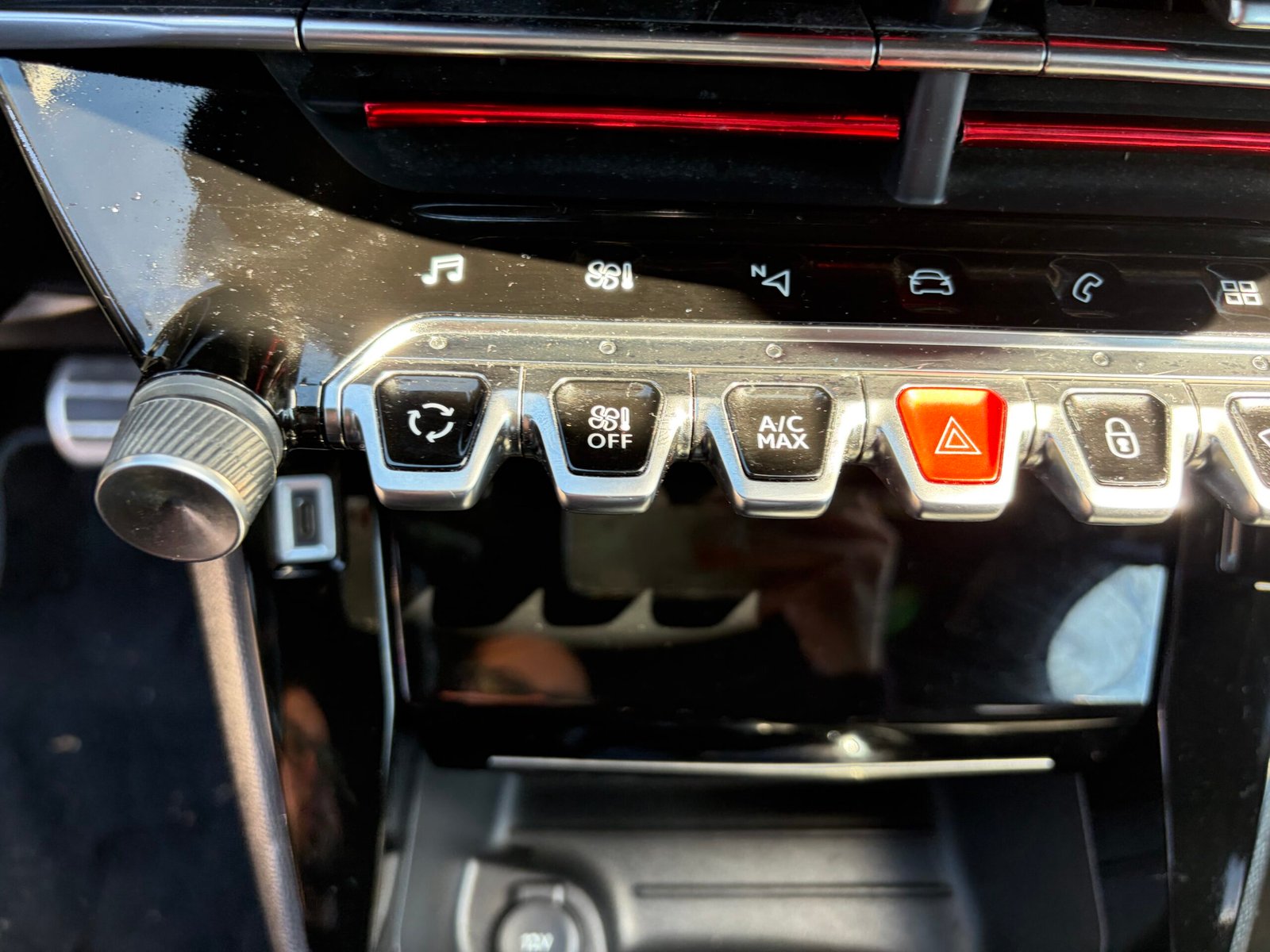 Peugeot 308 GT LINE automatique 1,2 puretech 130ch