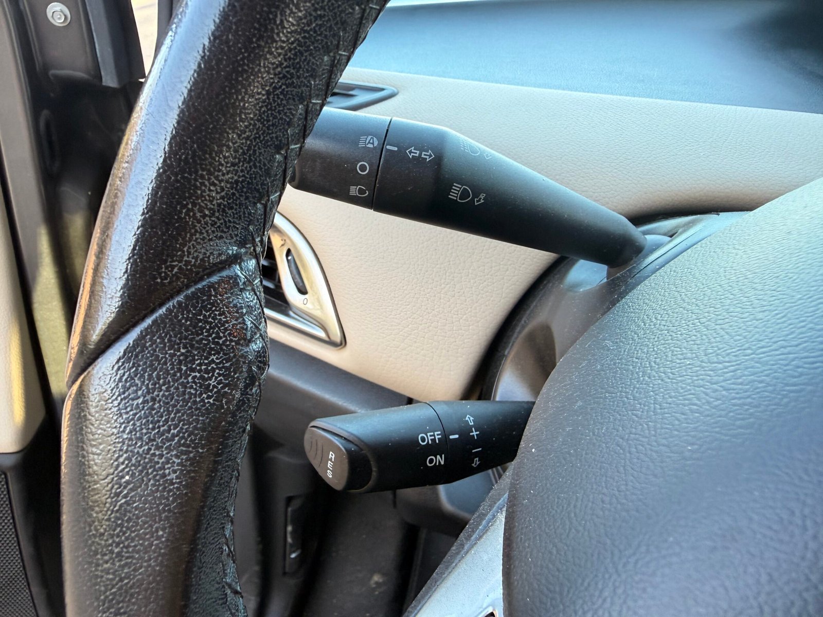 LANCIA Ypsilon 1.2 Stop&Start 69 cv finition platinium + 