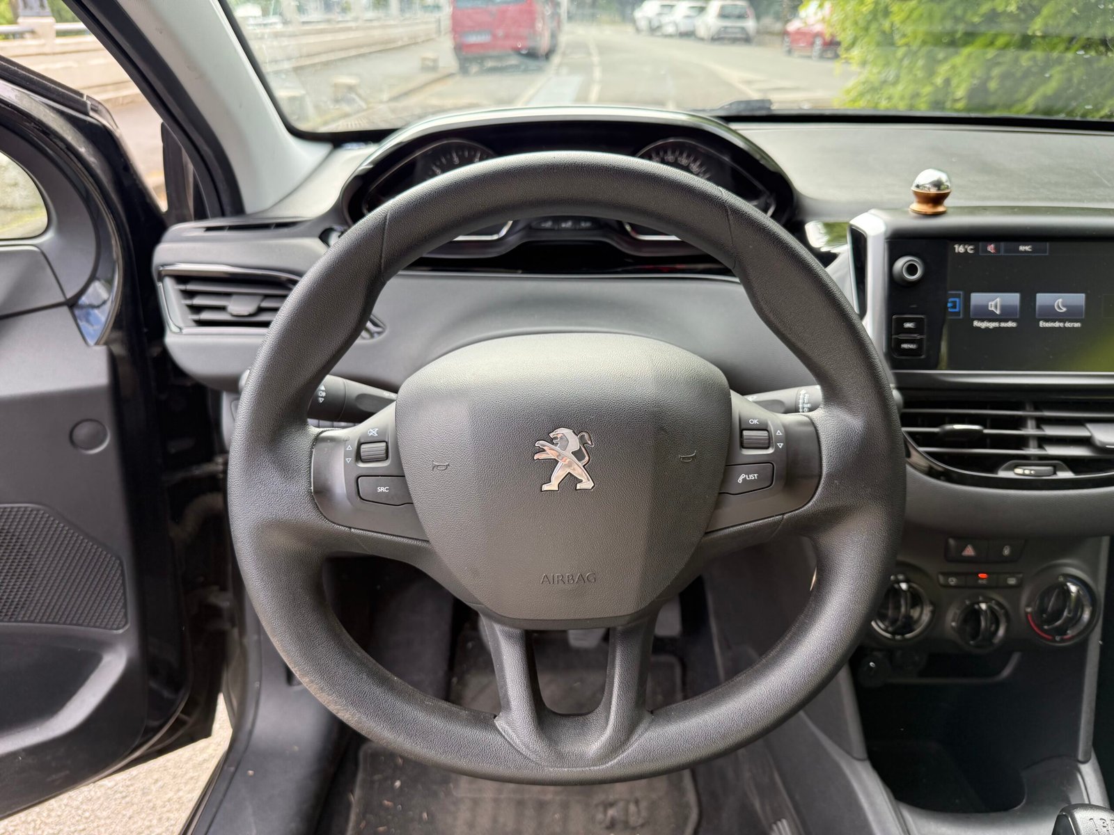 Peugeot 208 1.0 68ch active flexfuel