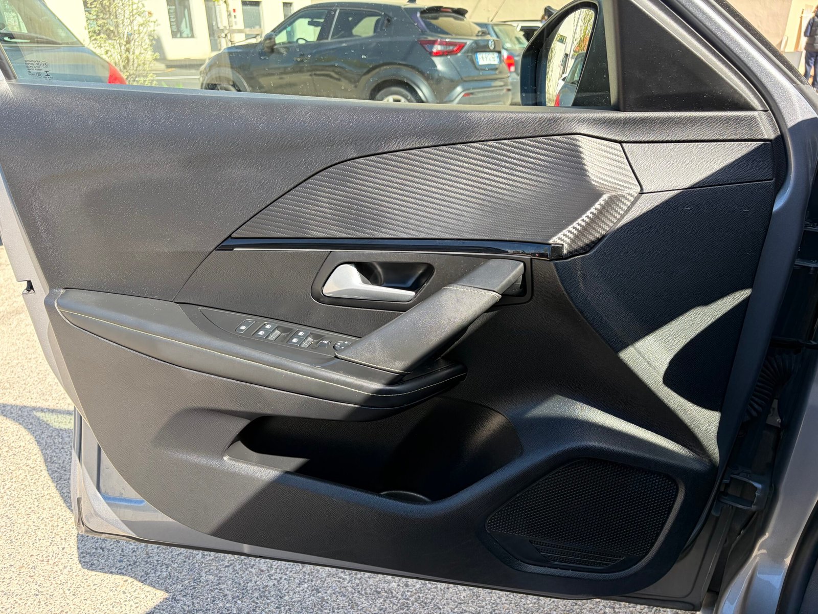 Peugeot 308 GT LINE automatique 1,2 puretech 130ch