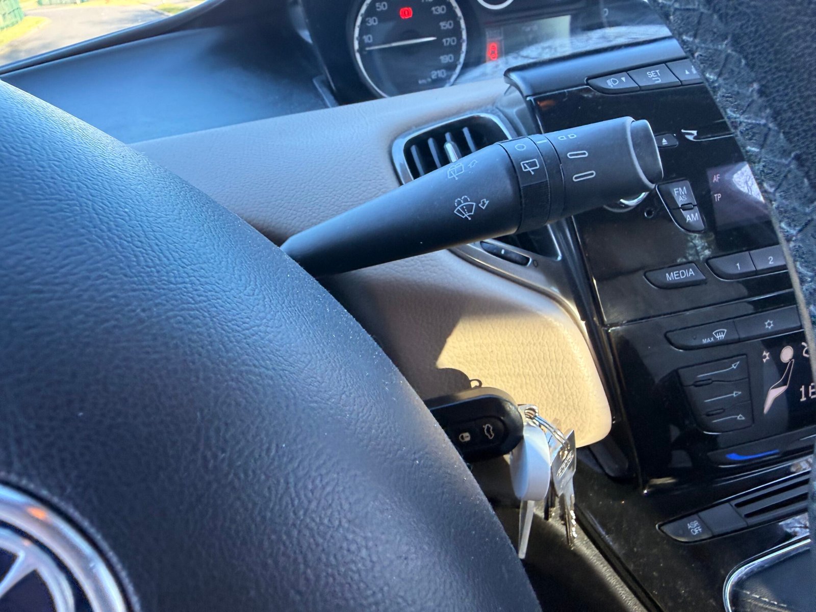 LANCIA Ypsilon 1.2 Stop&Start 69 cv finition platinium + 