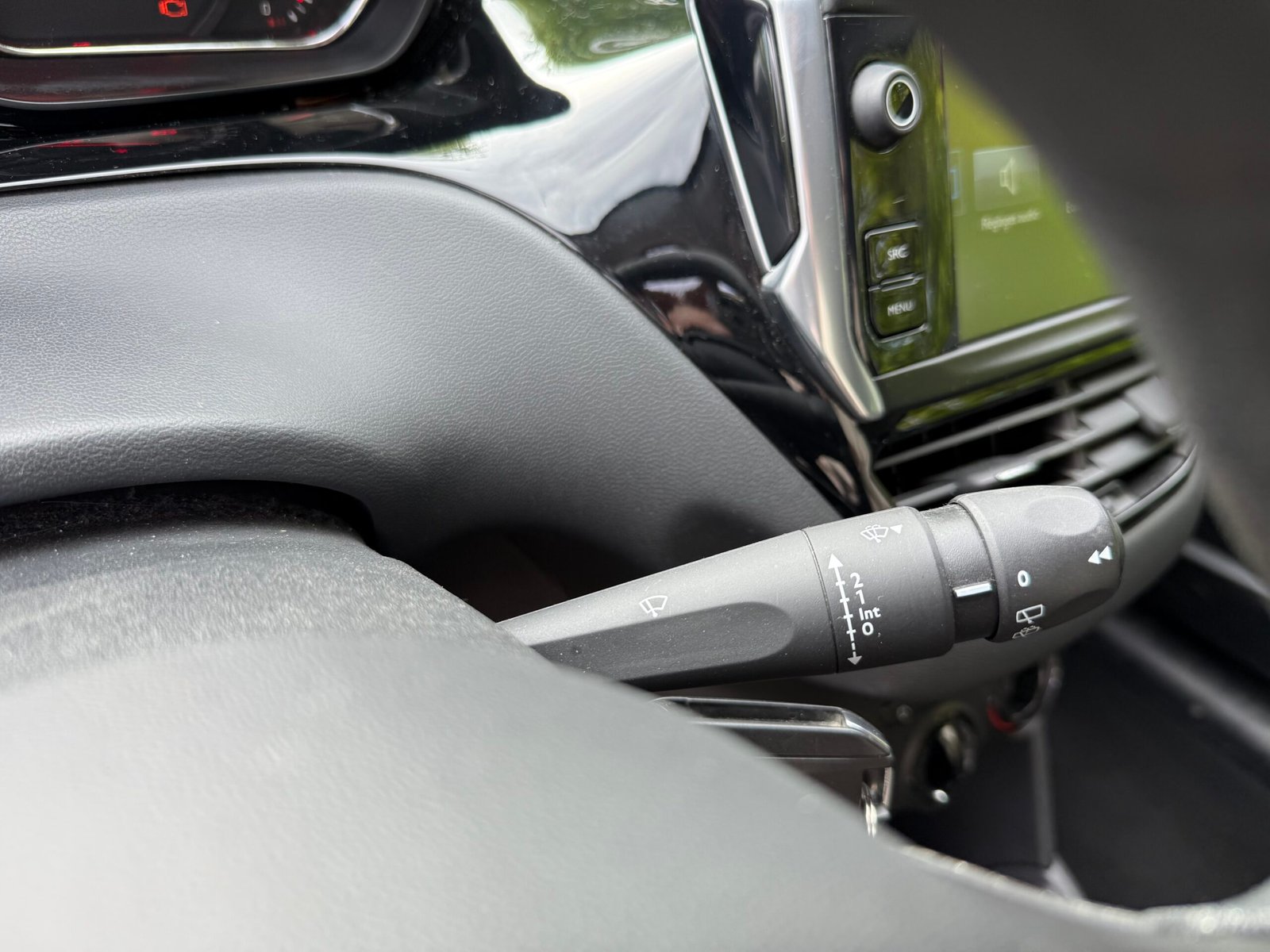 Peugeot 208 1.0 68ch active flexfuel