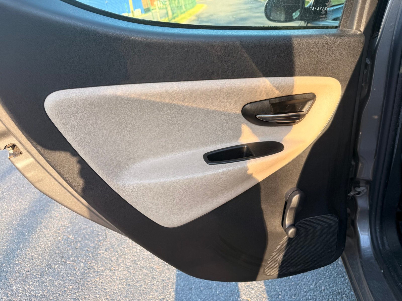 LANCIA Ypsilon 1.2 Stop&Start 69 cv finition platinium + 