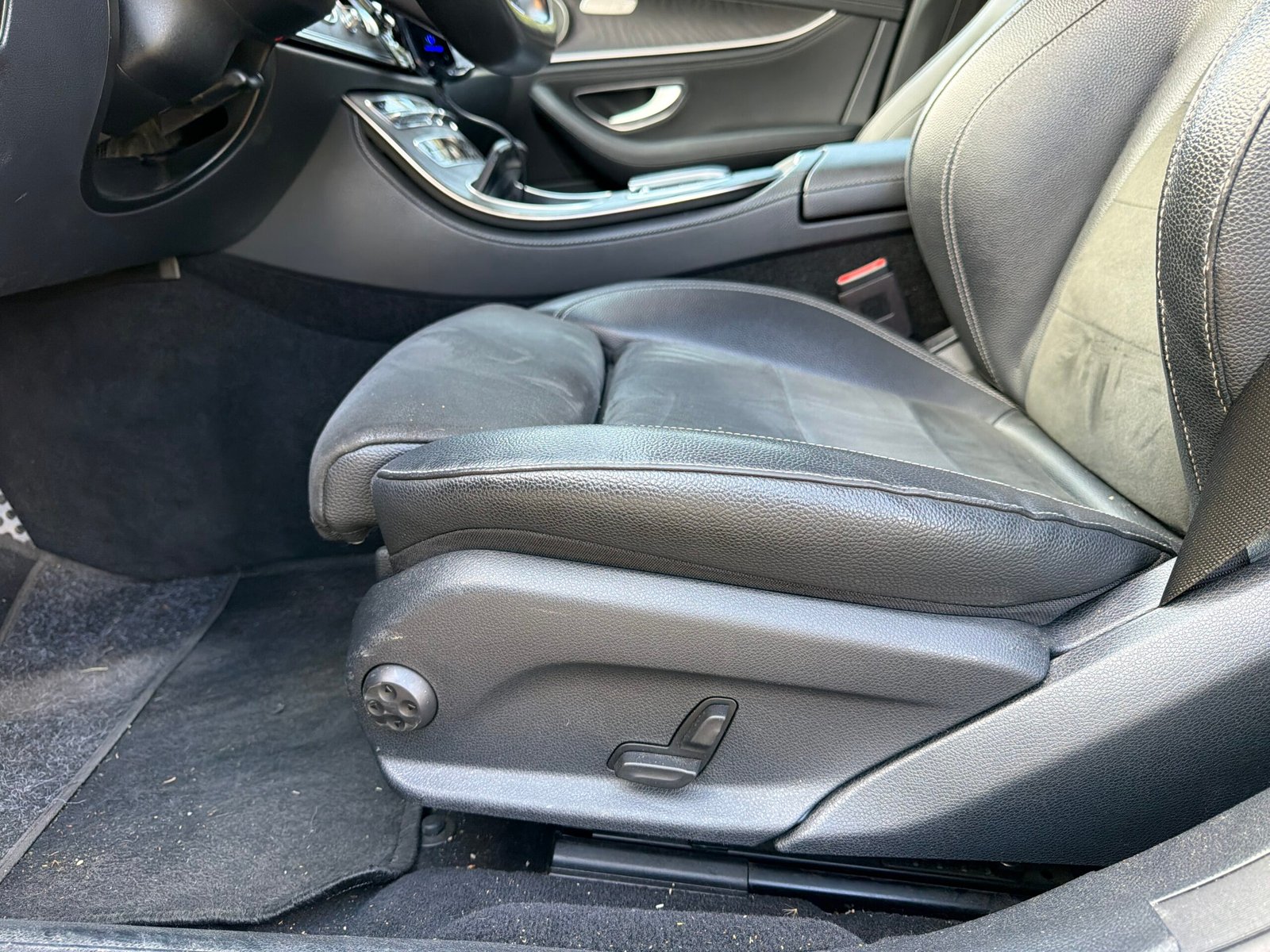 Mercedes benz classe E 200d finition AMG LINE