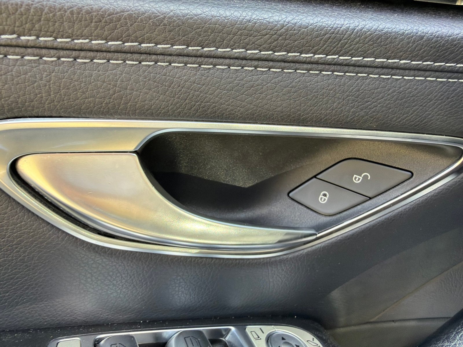 Mercedes benz classe E 200d finition AMG LINE