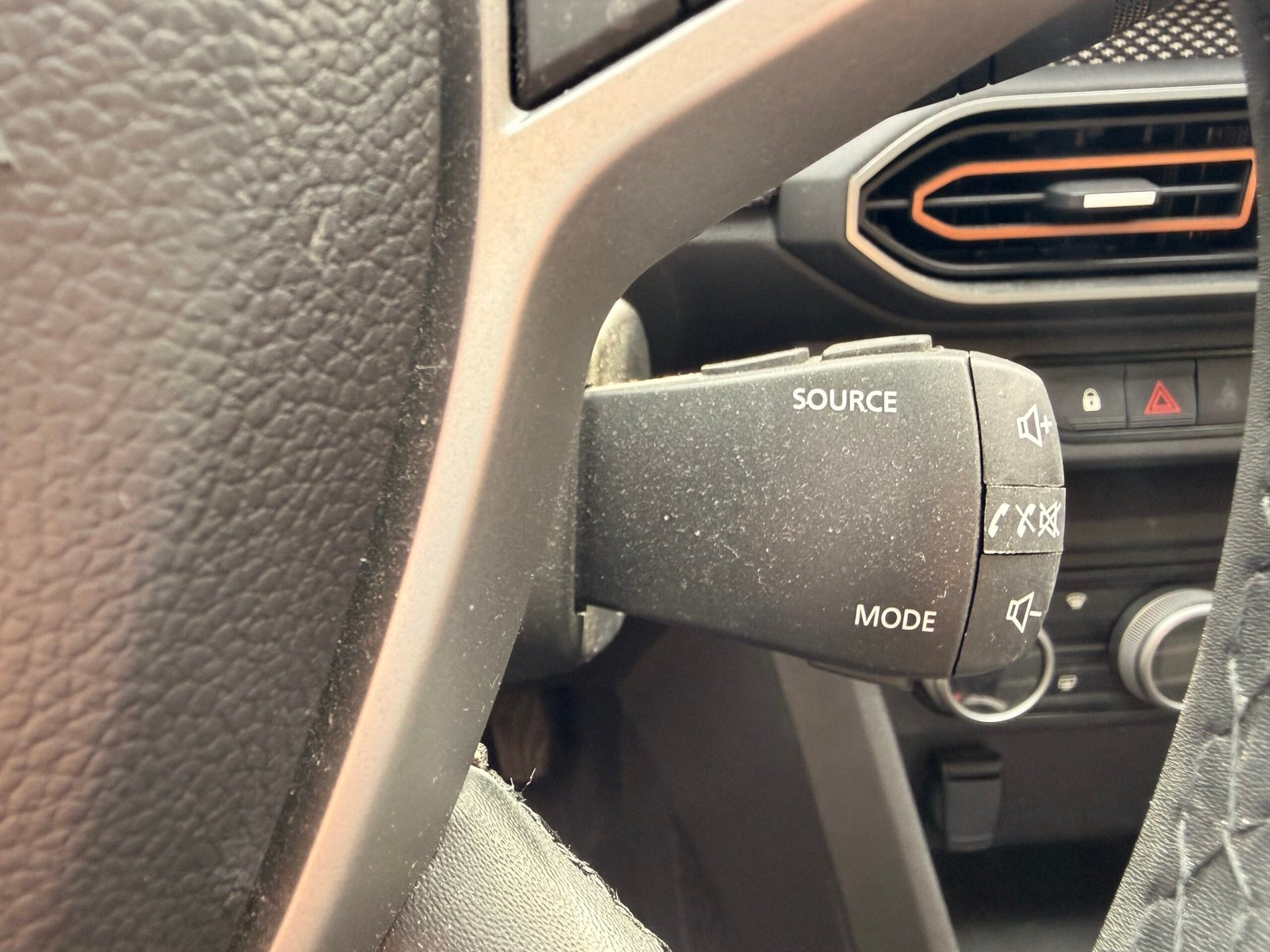 DACIA Sandero – III Stepway ECO-G 1.0 TCe 12V GPL BVM6 100 cv Expression +