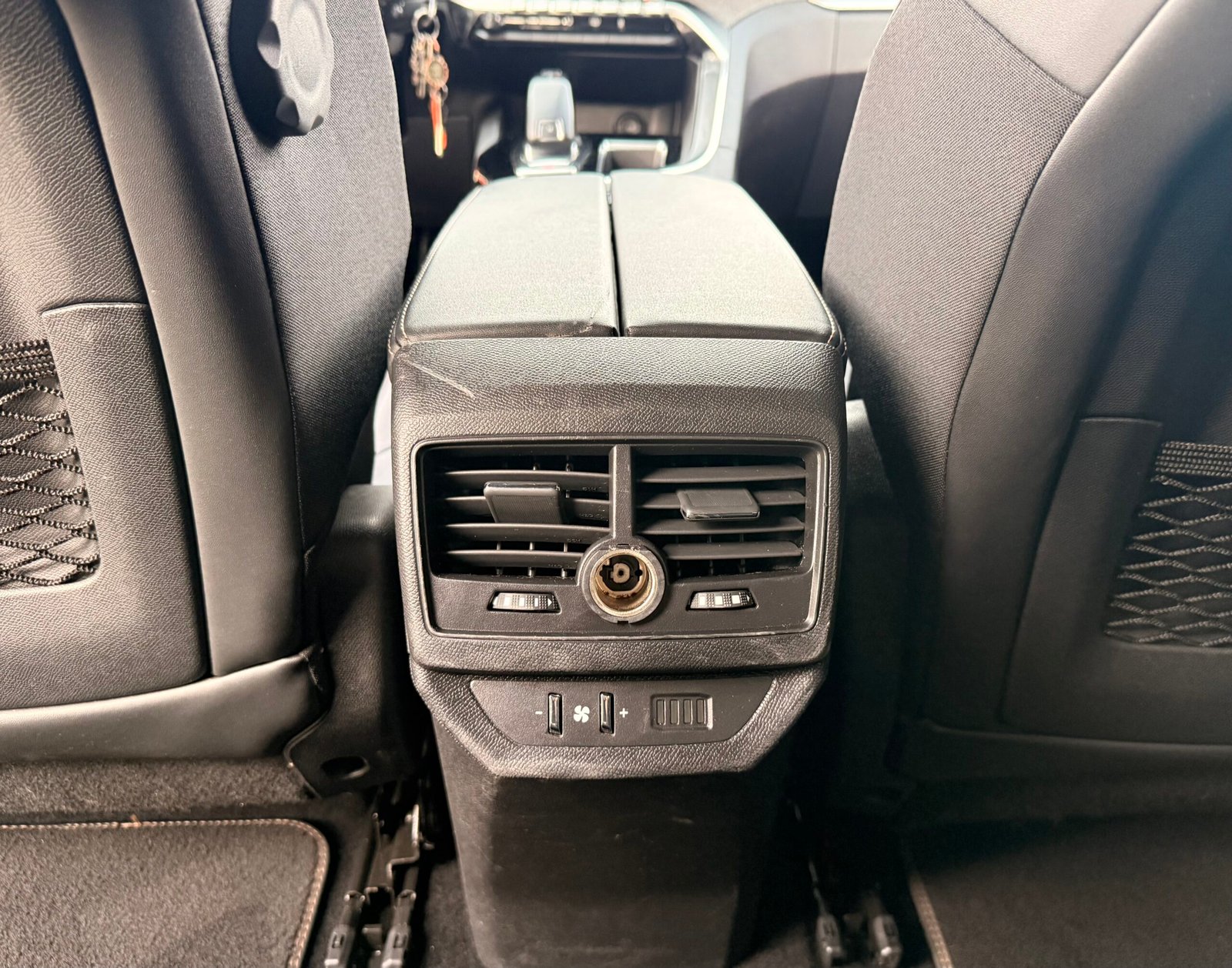 PEUGEOT 5008 II GT Line 1.5 BlueHDi EAT8 S&S 130 cv Boîte auto