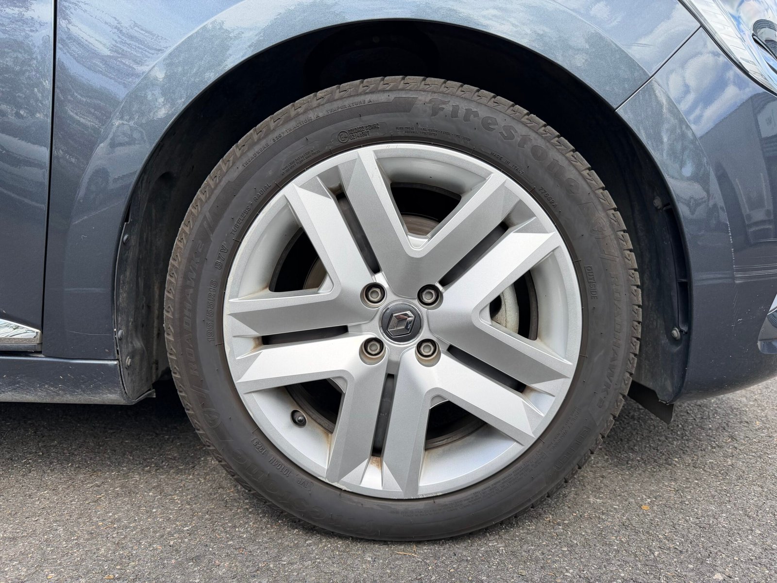 RENAULT Clio V 5 Portes E-TECH 1.6 140 Hybrid Buisness 1ÈRE MAIN