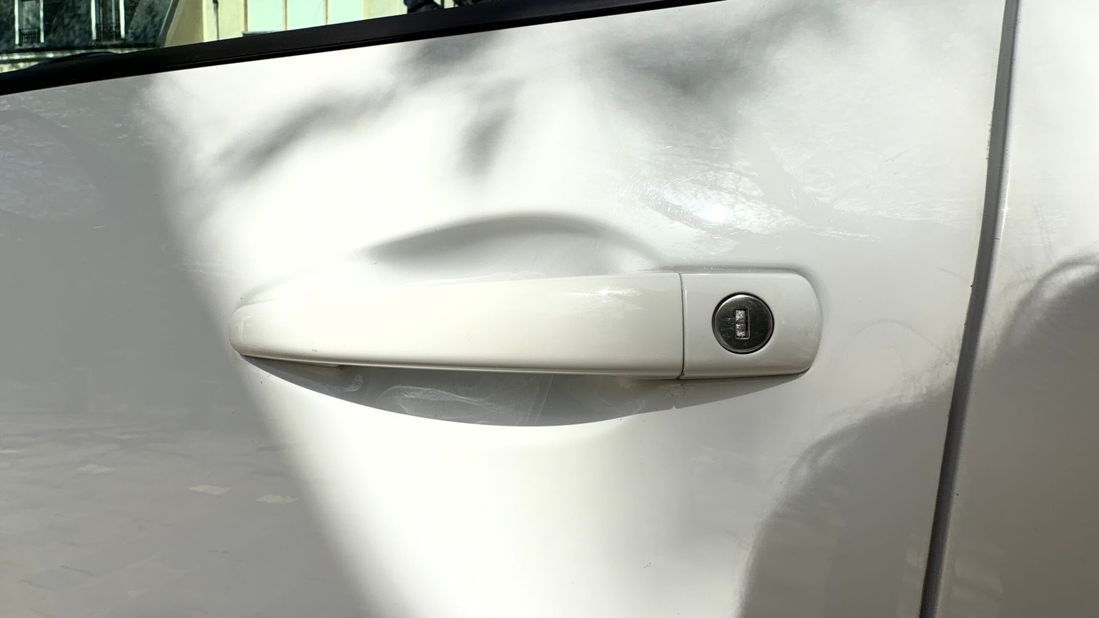 Peugeot 2008 style 1.2 essence 82ch