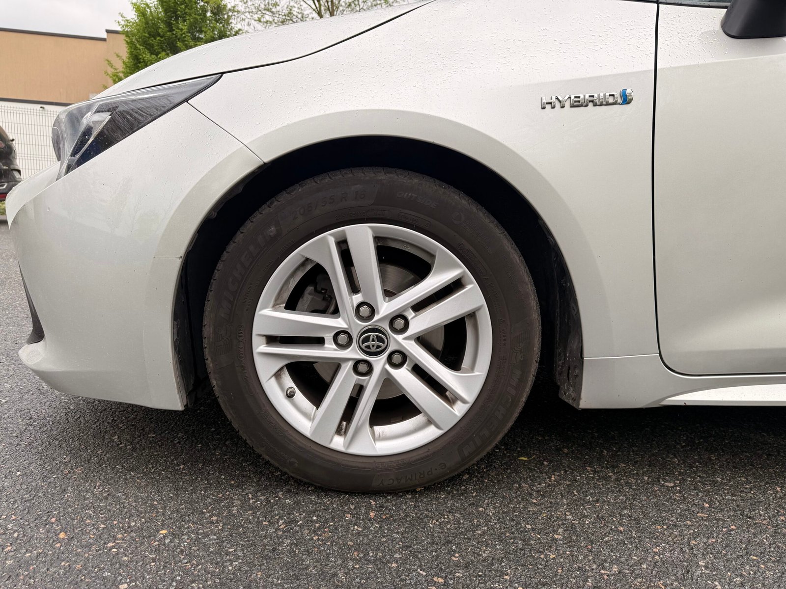 TOYOTA Corolla 1.8 VVT-i GPS 122 CVT Boîte auto / Dynamic Business