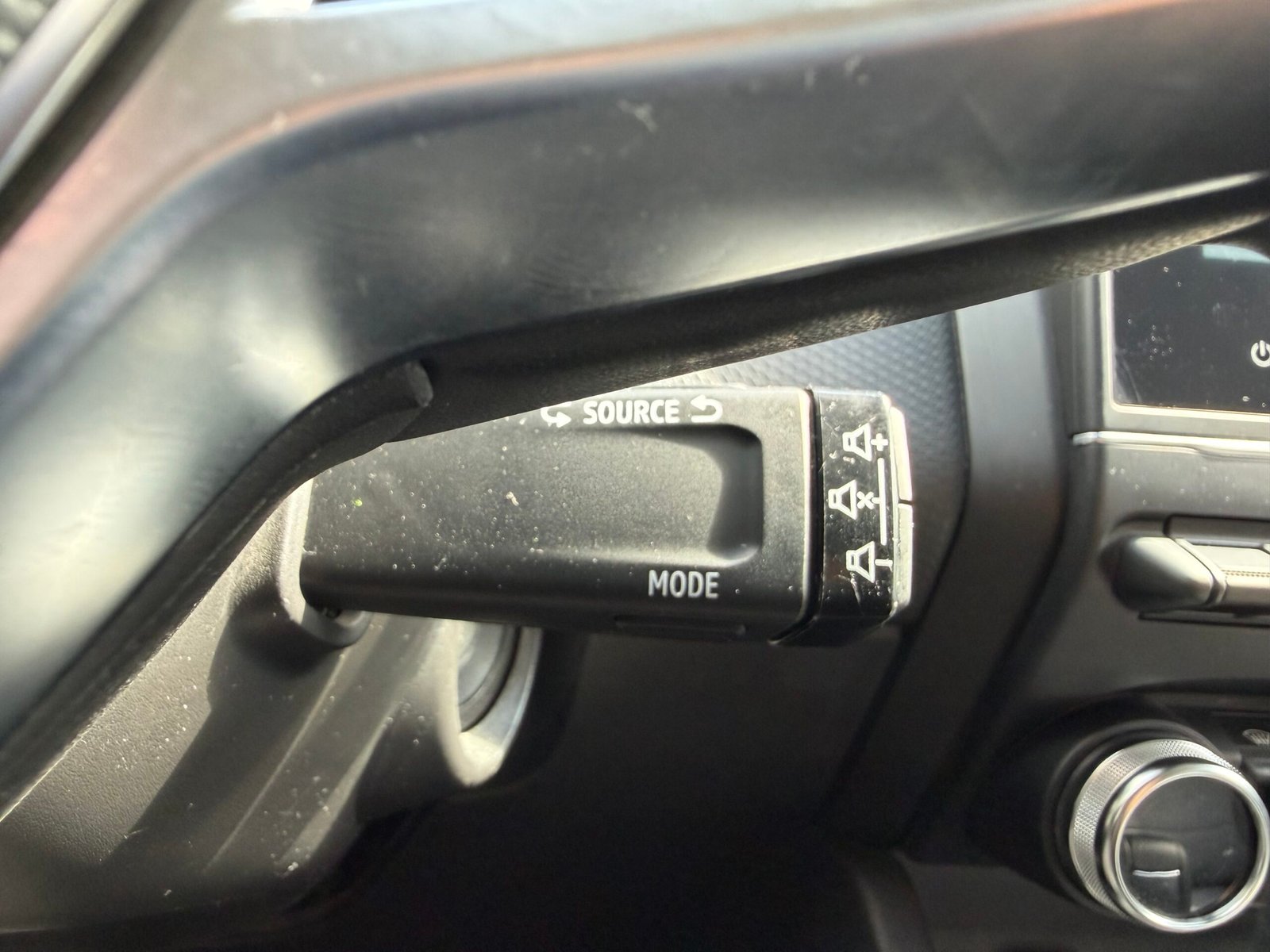 RENAULT Clio V 5 Portes E-TECH 1.6 140 Hybrid Buisness 1ÈRE MAIN