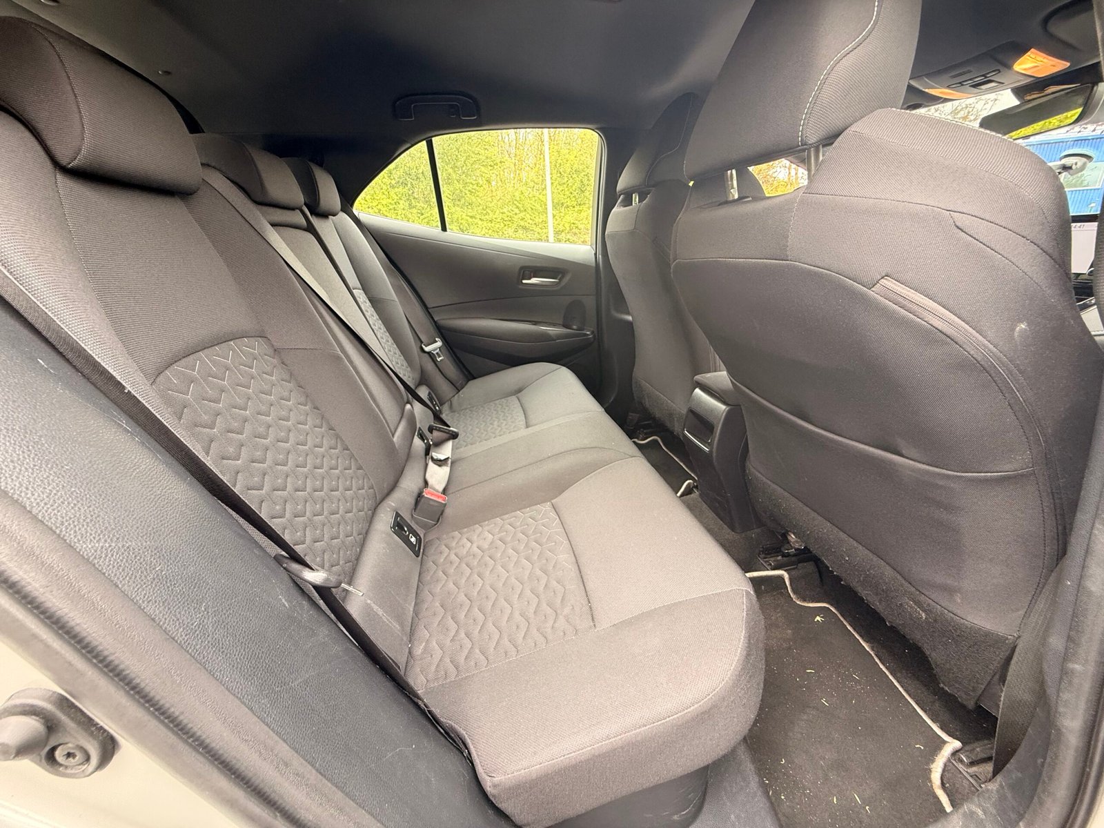 TOYOTA Corolla 1.8 VVT-i GPS 122 CVT Boîte auto / Dynamic Business