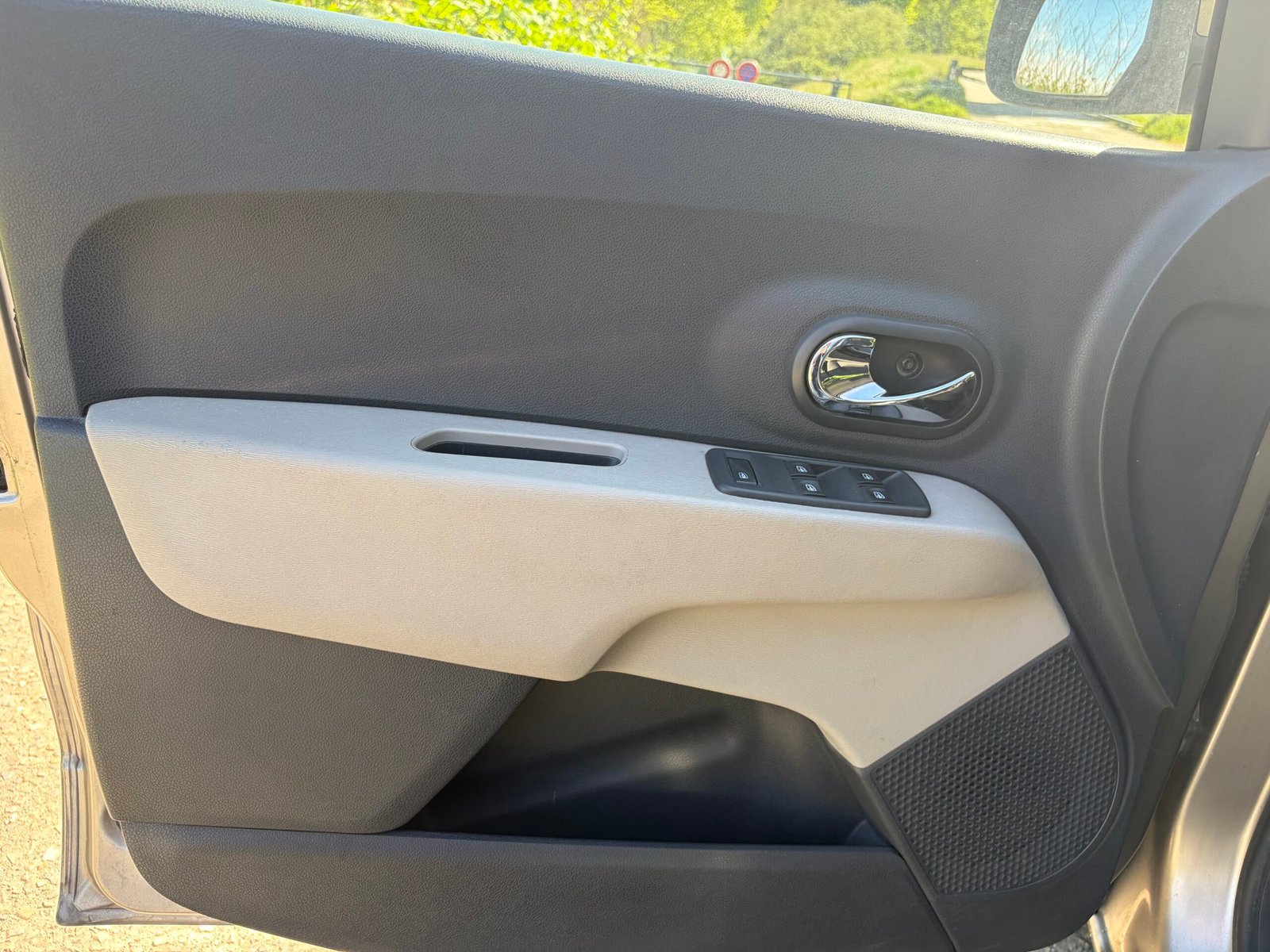 DACIA Lodgy Berline 1.5 dci 107ch