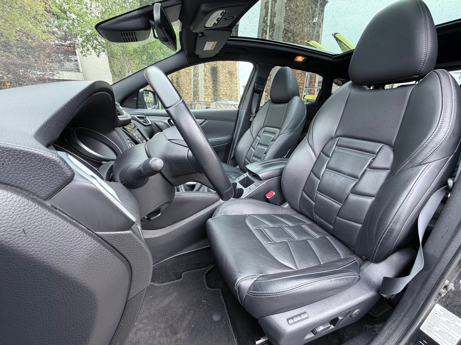 Nissan Qashqai Tekna+ 1.3 essence 140ch