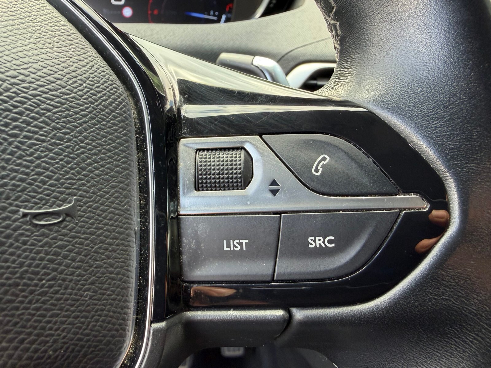 PEUGEOT 3008 II 1.5 BlueHDi EAT8 S&S 130 cv Boîte auto ALLURE