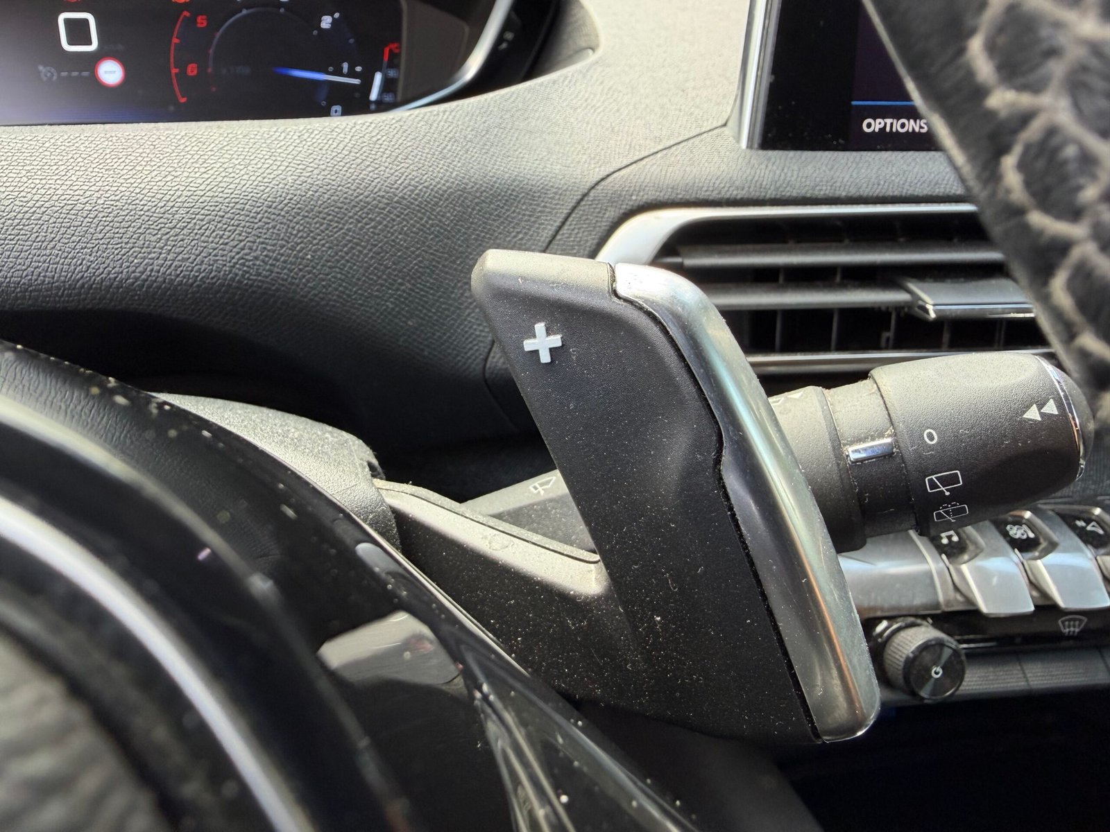 PEUGEOT 3008 II 1.5 BlueHDi EAT8 S&S 130 cv Boîte auto ALLURE