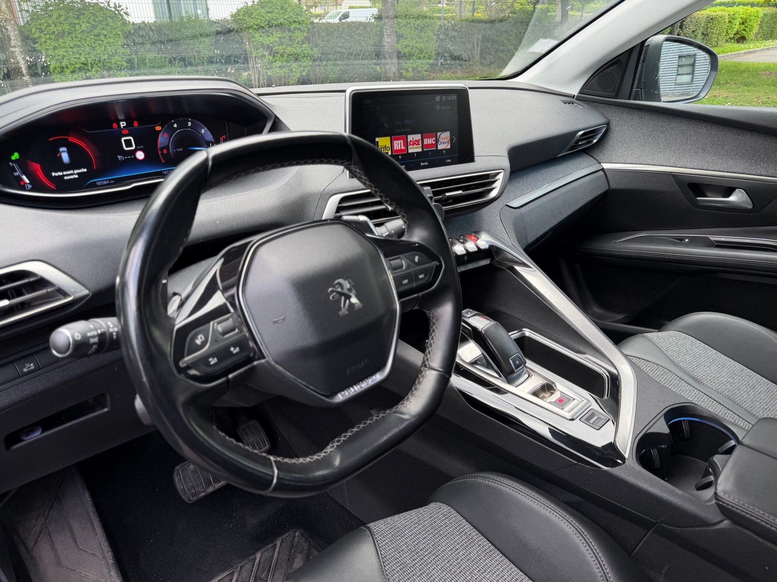 PEUGEOT 3008 II 1.5 BlueHDi EAT8 S&S 130 cv Boîte auto ALLURE