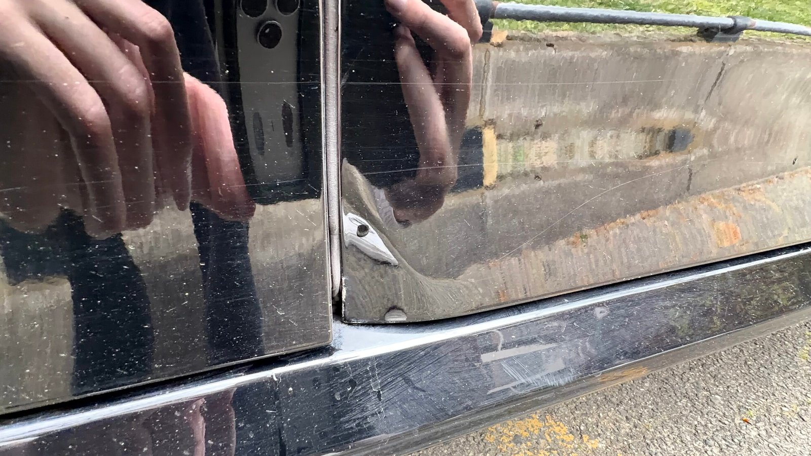 Peugeot 208 allure boîte automatique 1.2 essence 130