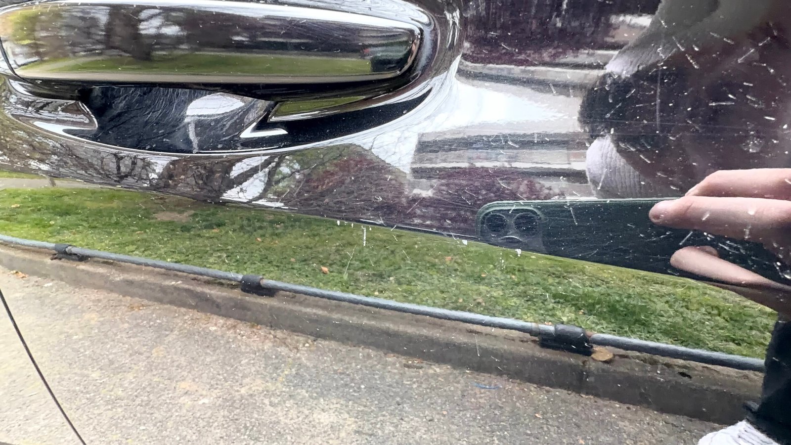 Peugeot 208 allure boîte automatique 1.2 essence 130