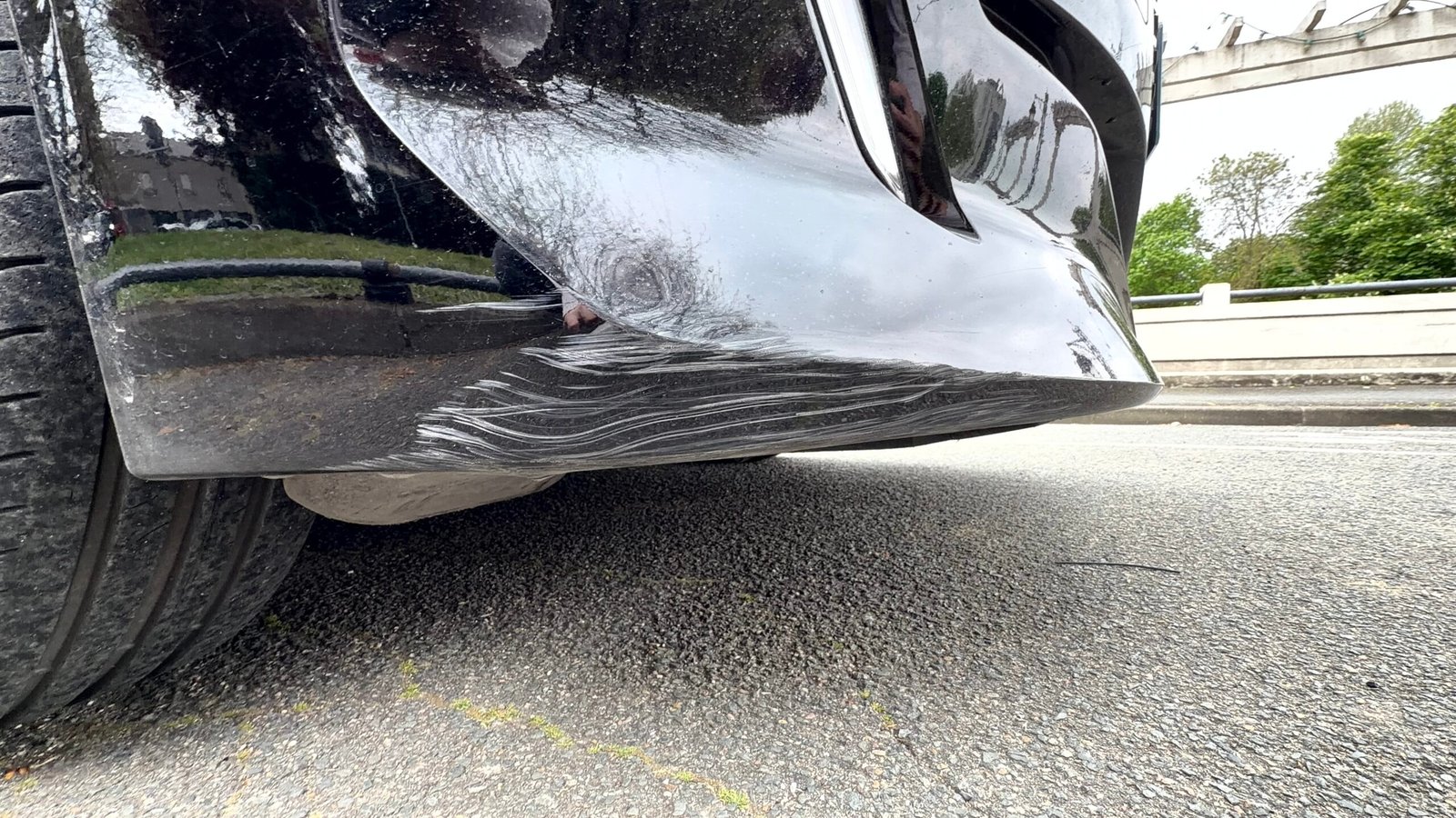 Peugeot 208 allure boîte automatique 1.2 essence 130