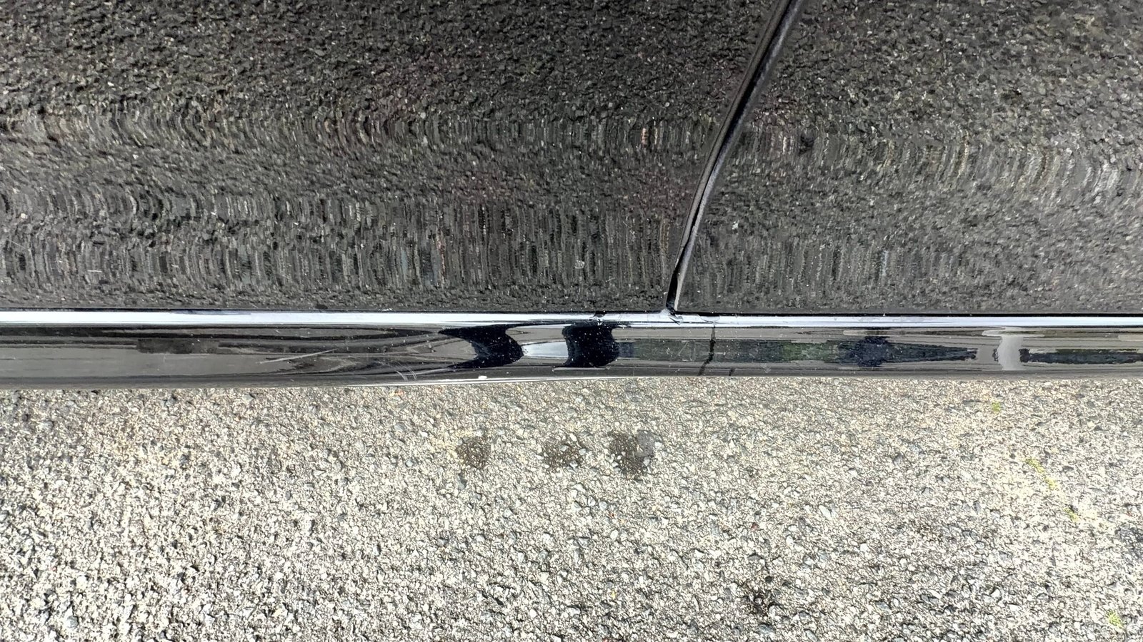 Peugeot 208 allure boîte automatique 1.2 essence 130