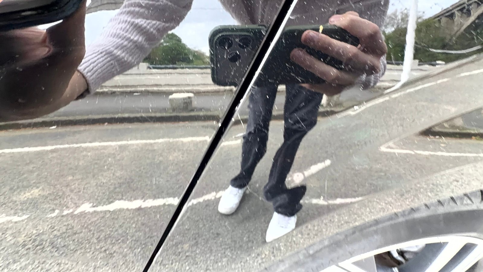 Peugeot 208 allure boîte automatique 1.2 essence 130