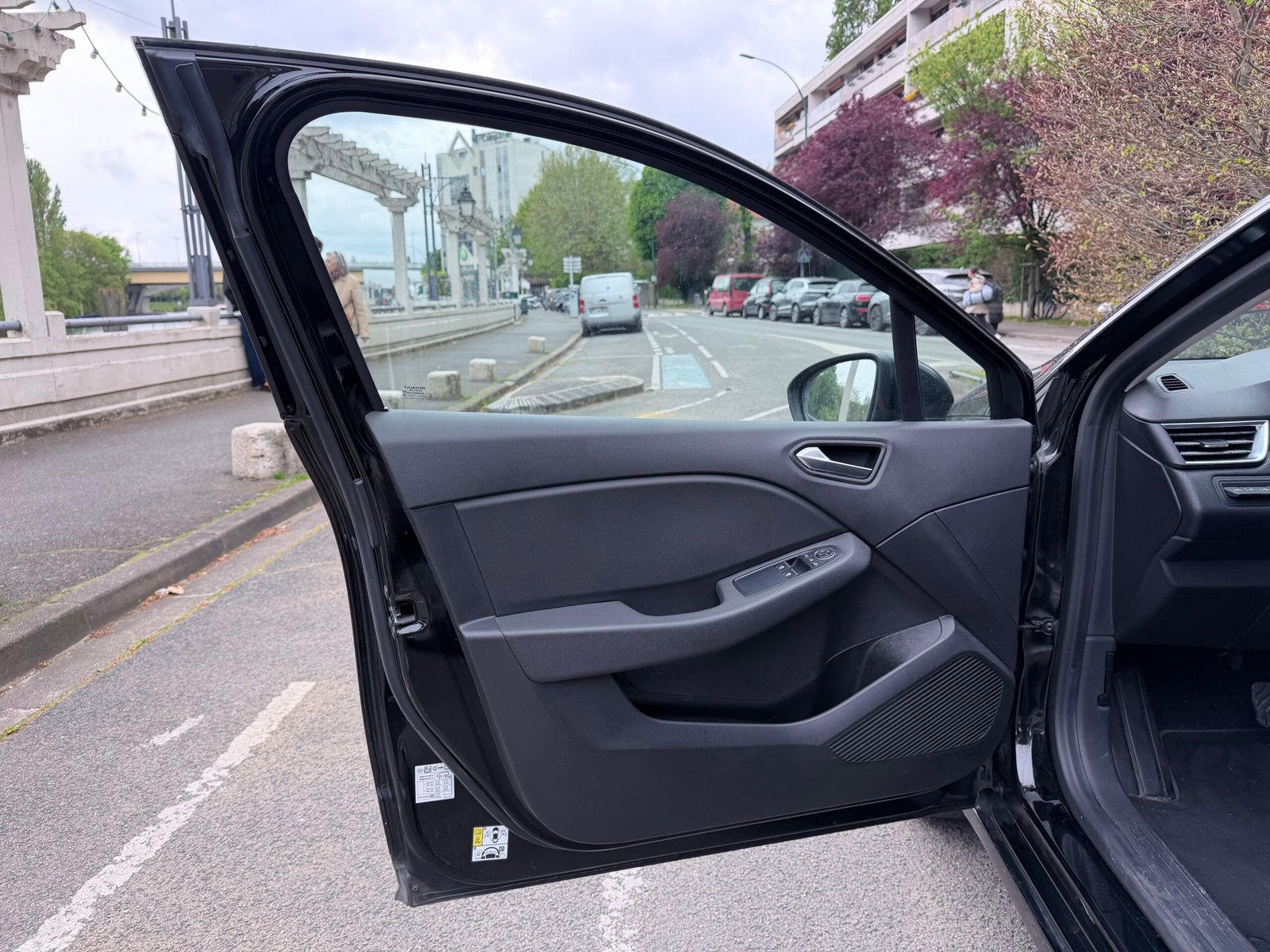 Renault Clio 5 Business 1.6 Hybride 140ch