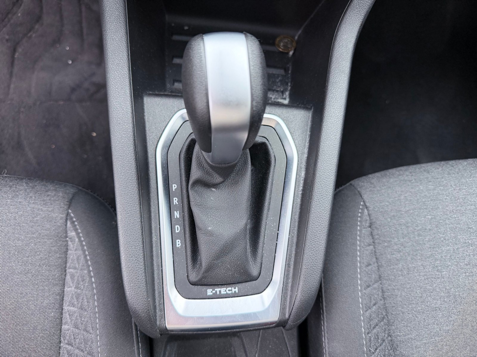 Renault Clio 5 Business 1.6 Hybride 140ch