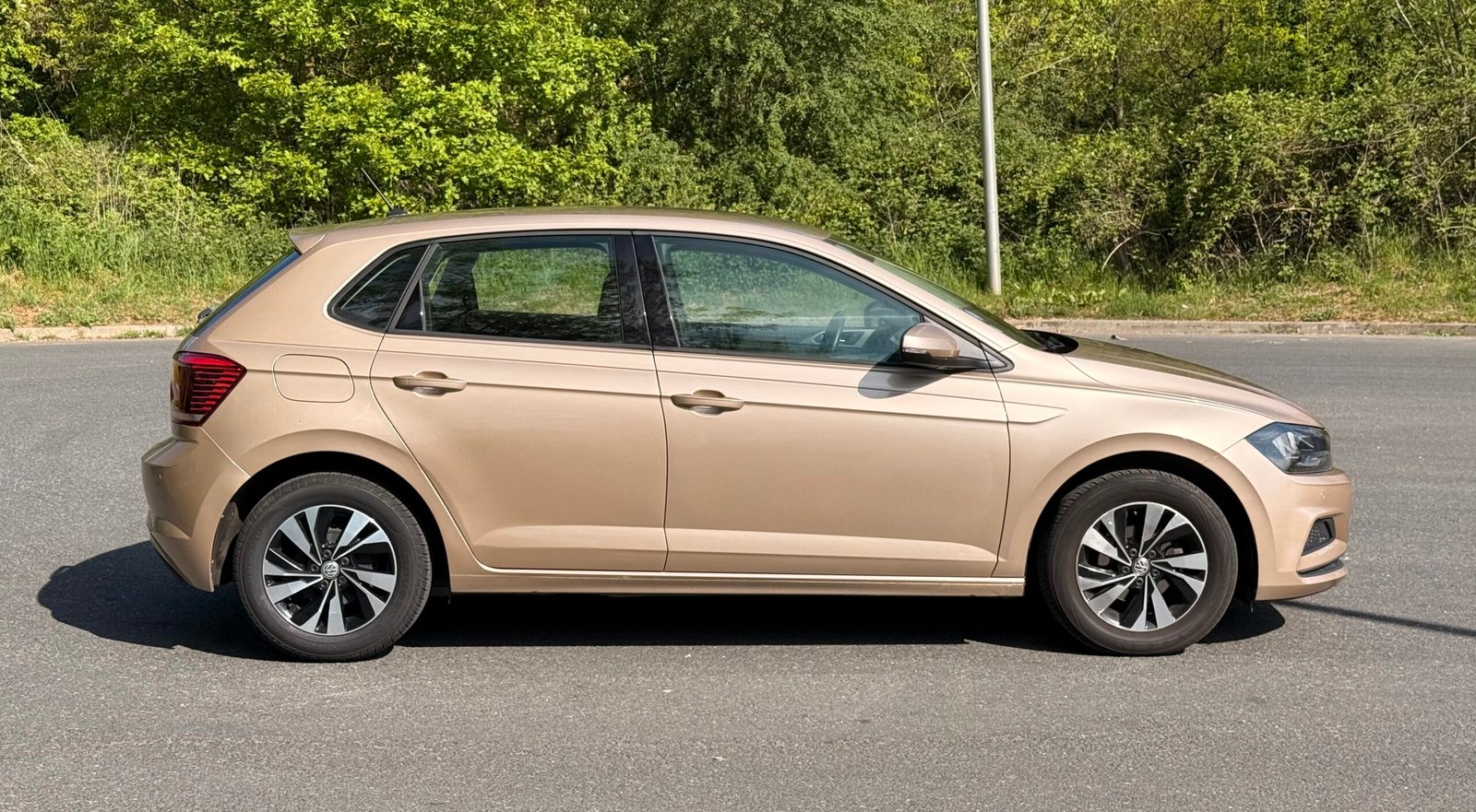 VOLKSWAGEN Polo VI 1.0 TSI DSG7 95 cv Boîte auto / Loundge