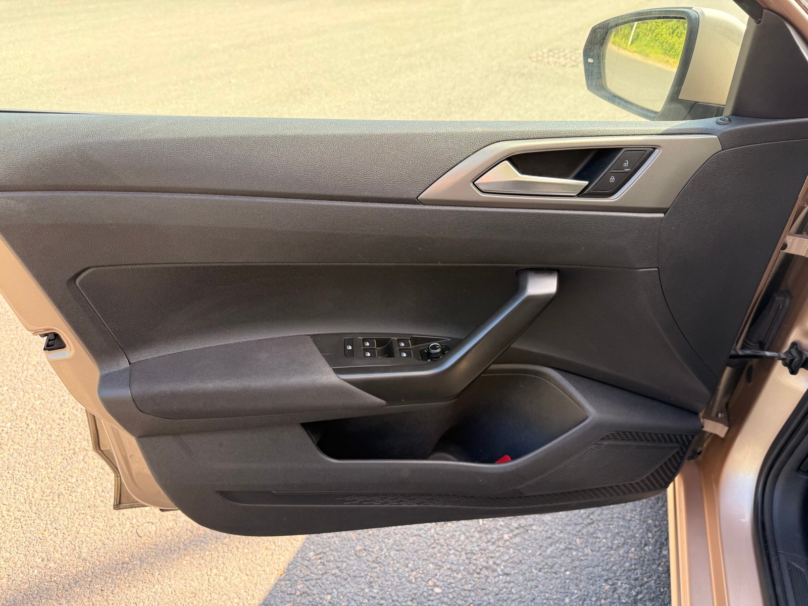 VOLKSWAGEN Polo VI 1.0 TSI DSG7 95 cv Boîte auto / Loundge