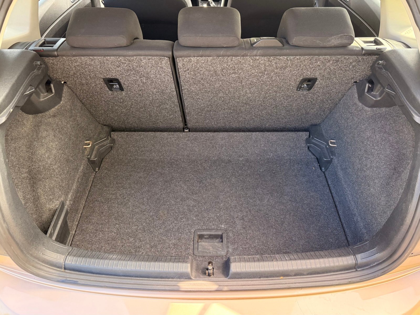 VOLKSWAGEN Polo VI 1.0 TSI DSG7 95 cv Boîte auto / Loundge