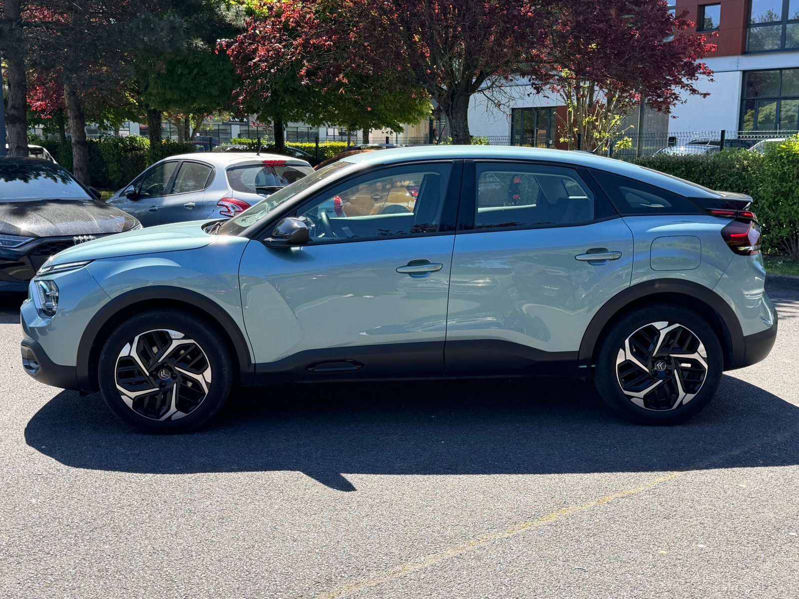 CITROEN C4 III 1.2 PURETECH 130 S&S FEEL PACK BVM6 Caractéristiques CITROEN C4 III 1.2 PURETECH 130 S&S FEEL PACK BVM6