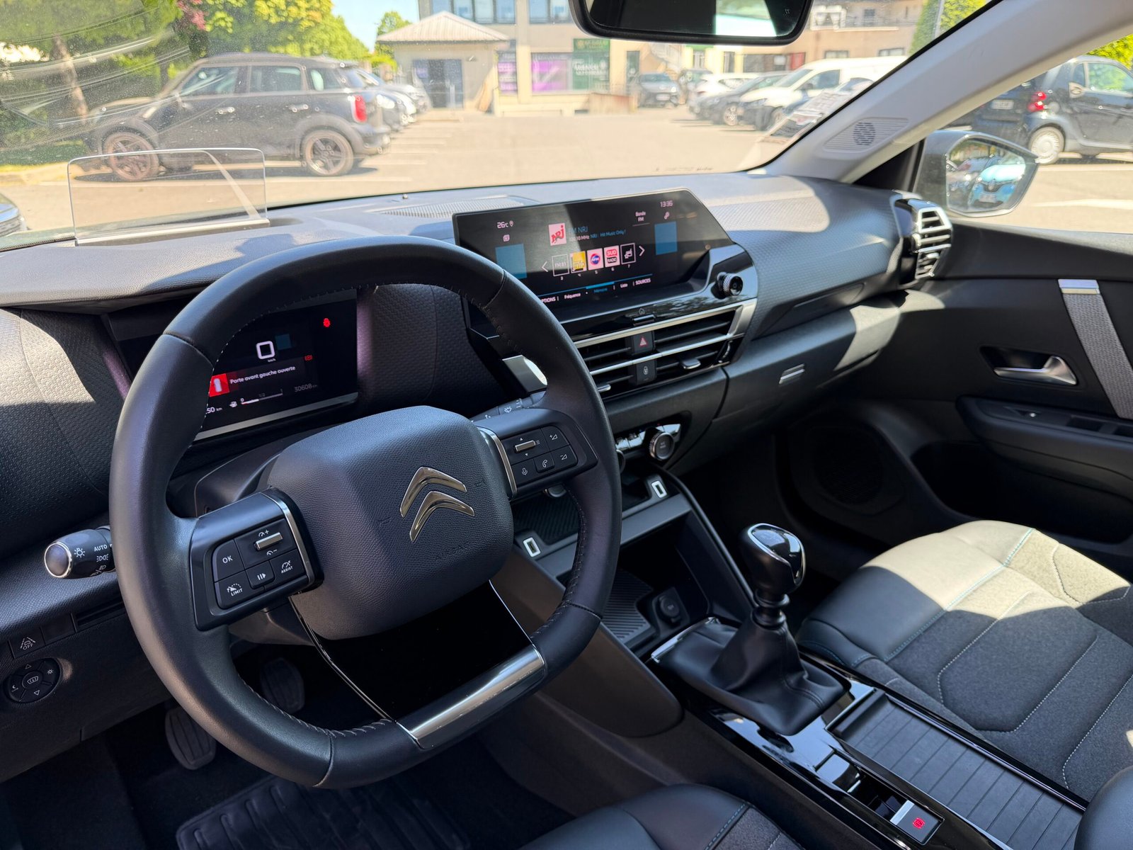CITROEN C4 III 1.2 PURETECH 130 S&S FEEL PACK BVM6 Caractéristiques CITROEN C4 III 1.2 PURETECH 130 S&S FEEL PACK BVM6