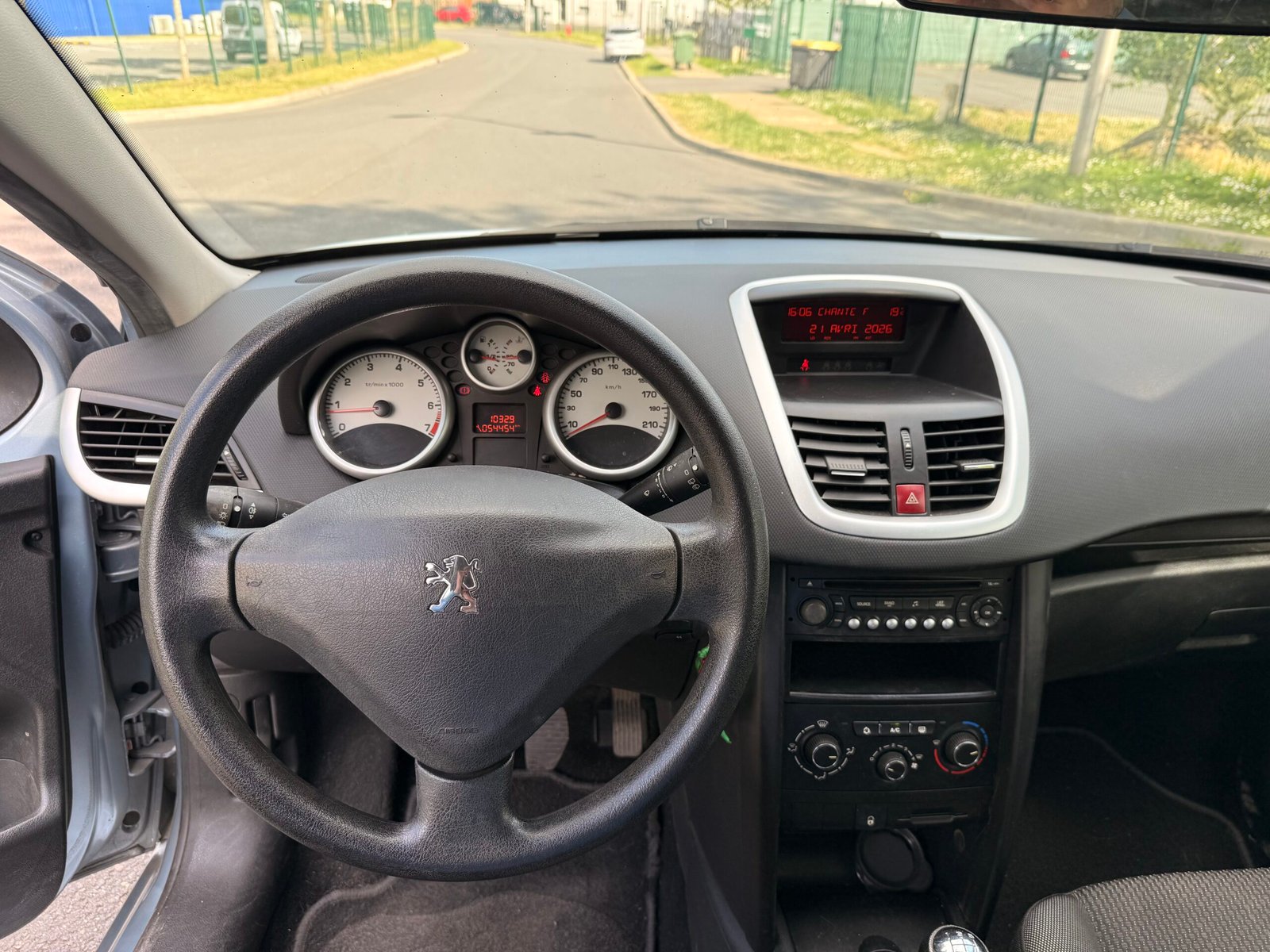 PEUGEOT 207 5 portes 1.4 e 73 cv