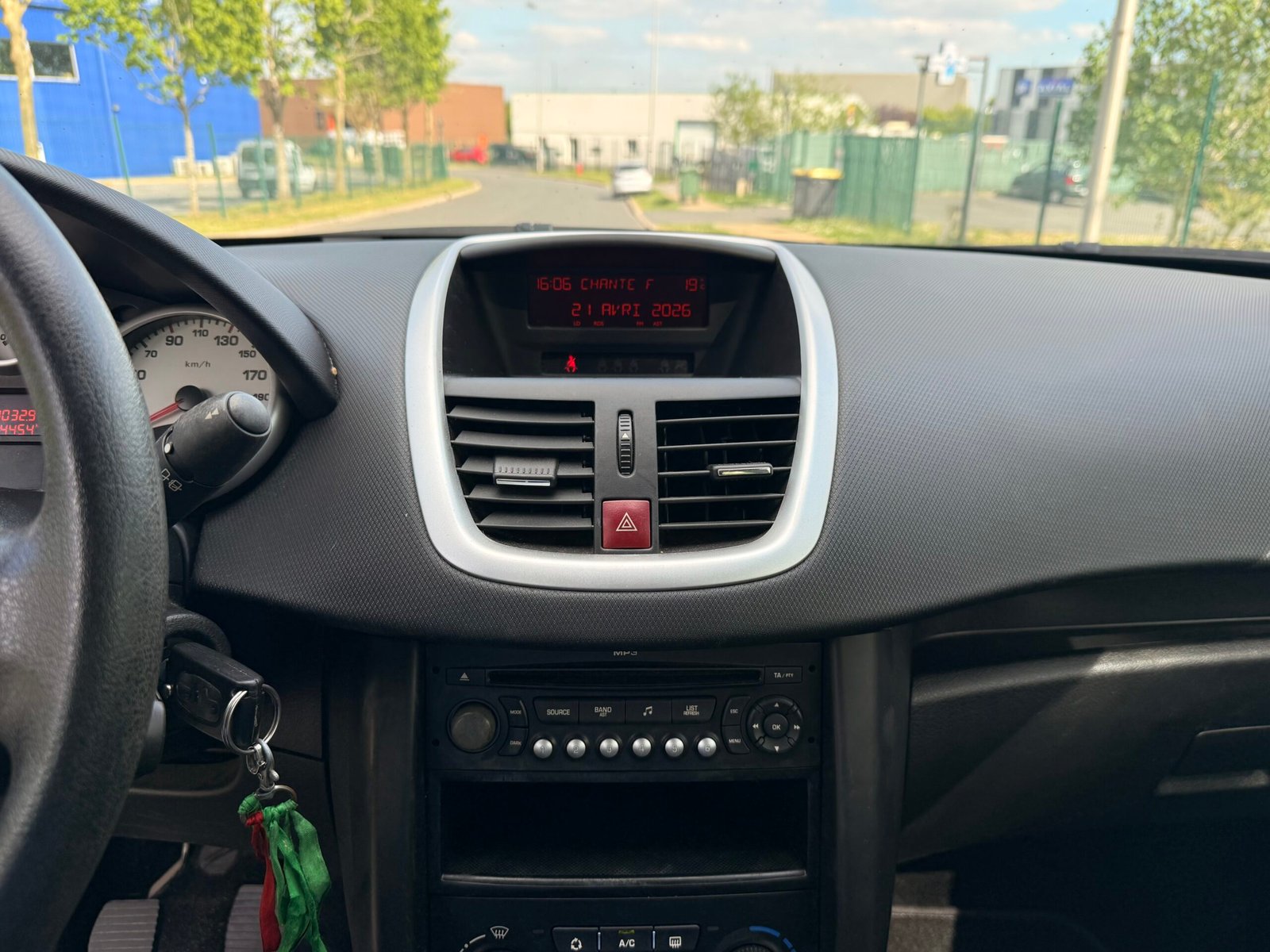 PEUGEOT 207 5 portes 1.4 e 73 cv