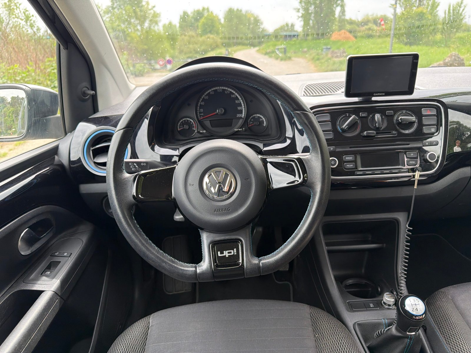 Volkswagen Up « édition cup »1,0 MPI 75 Ch