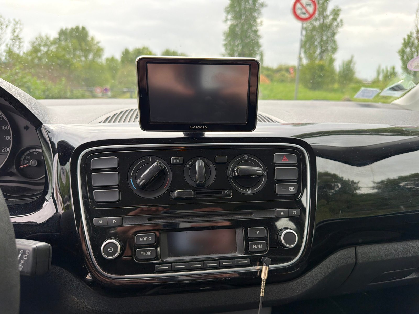 Volkswagen Up « édition cup »1,0 MPI 75 Ch