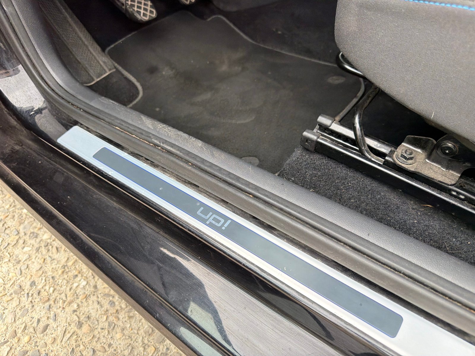 Volkswagen Up « édition cup »1,0 MPI 75 Ch